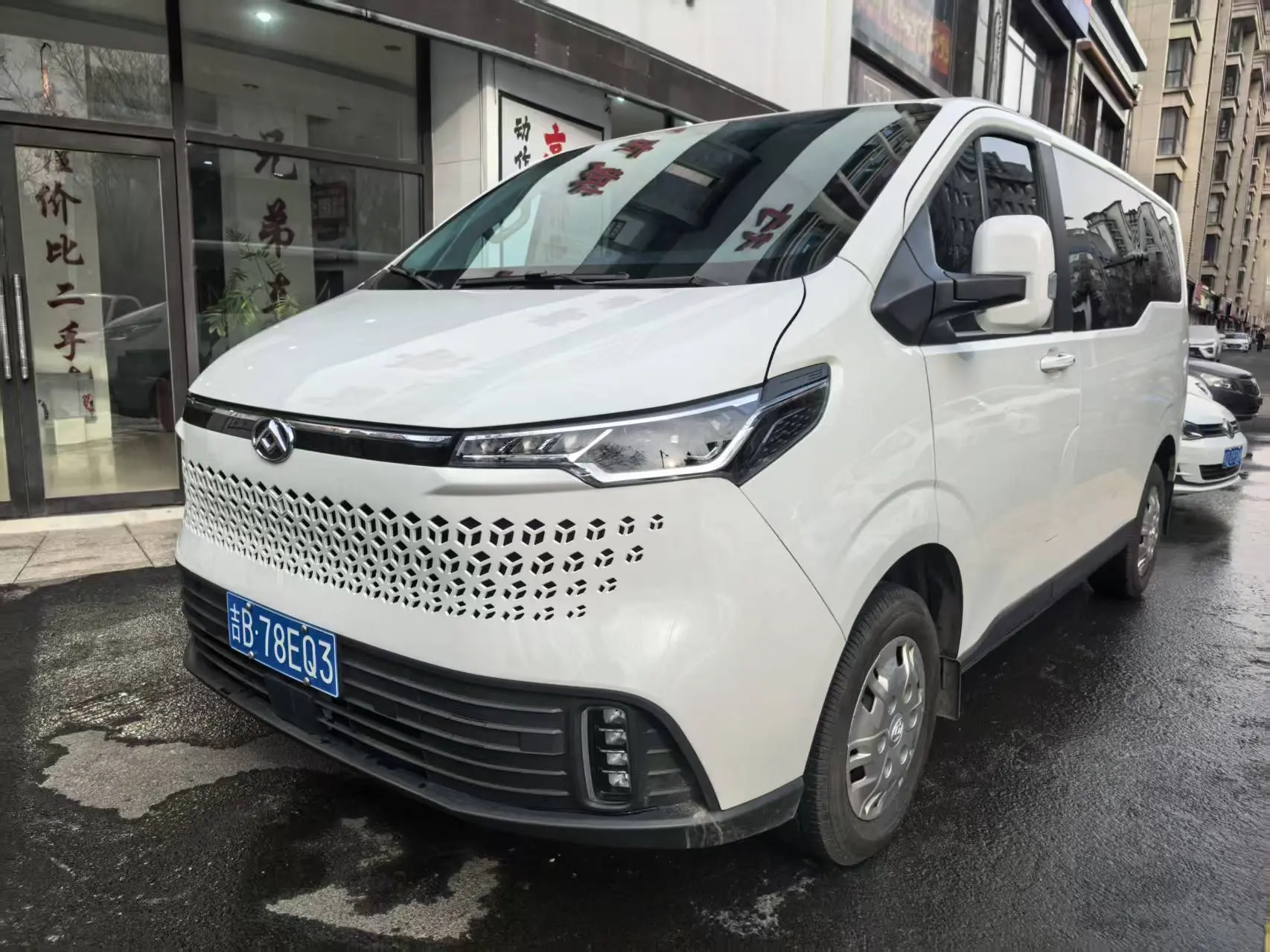 Datong Xintu V70  из Китая