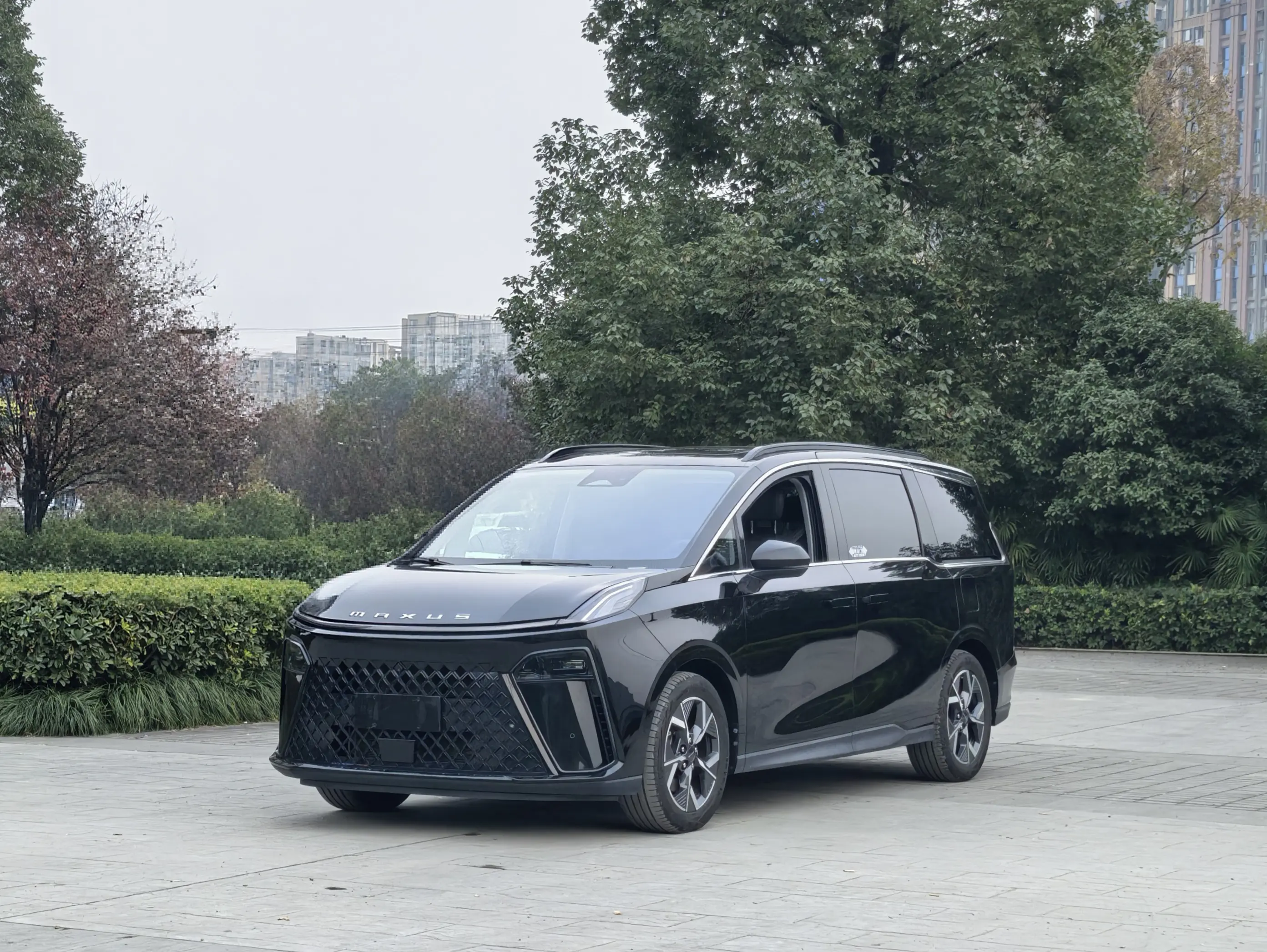 Datong Maxus G70  из Китая