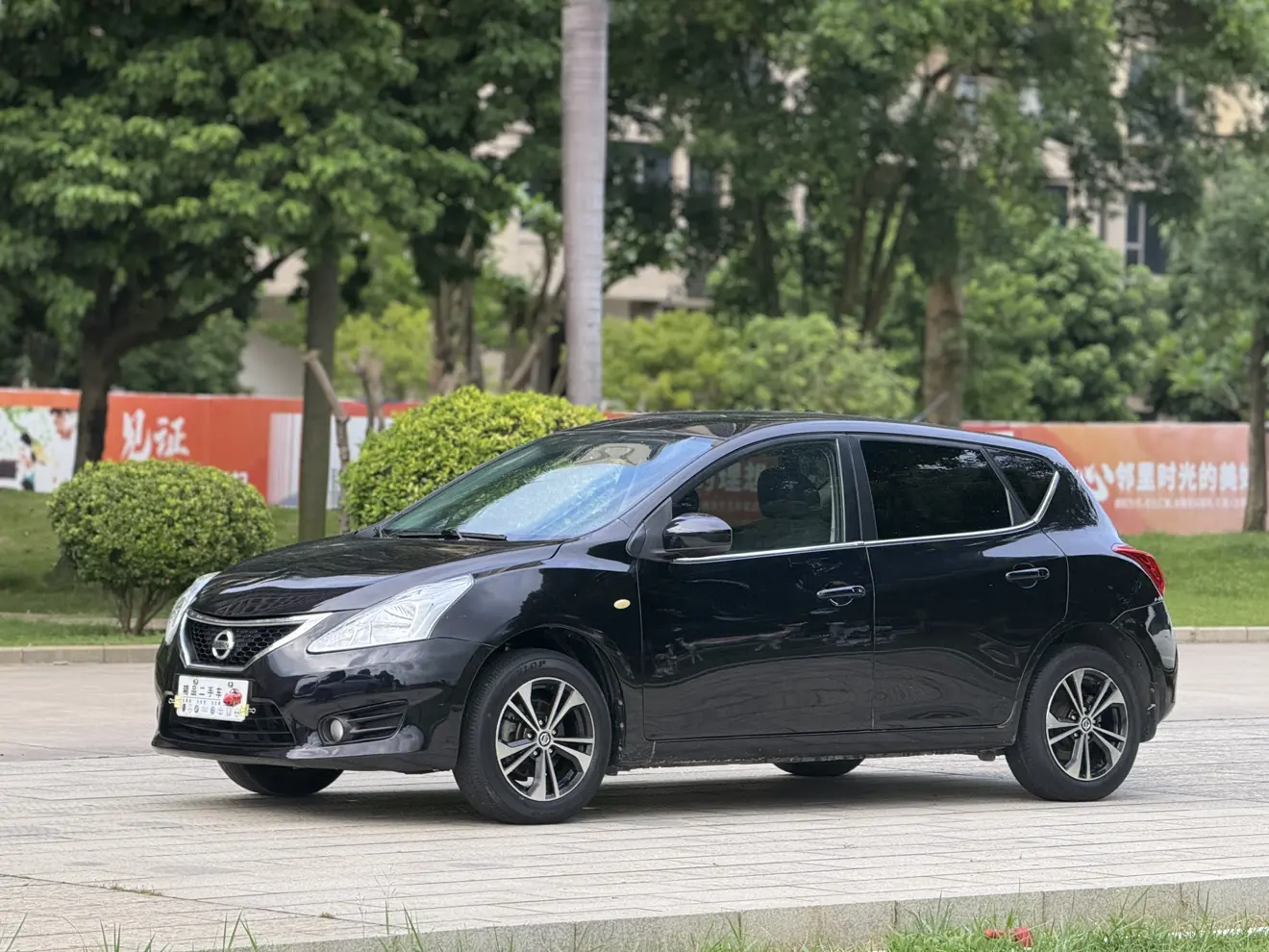 Nissan Tiida  из Китая