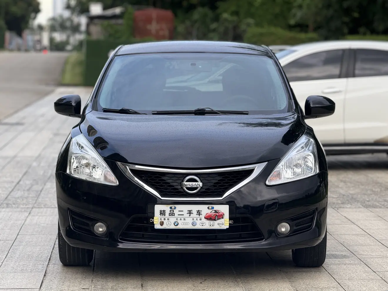Nissan Tiida  из Китая