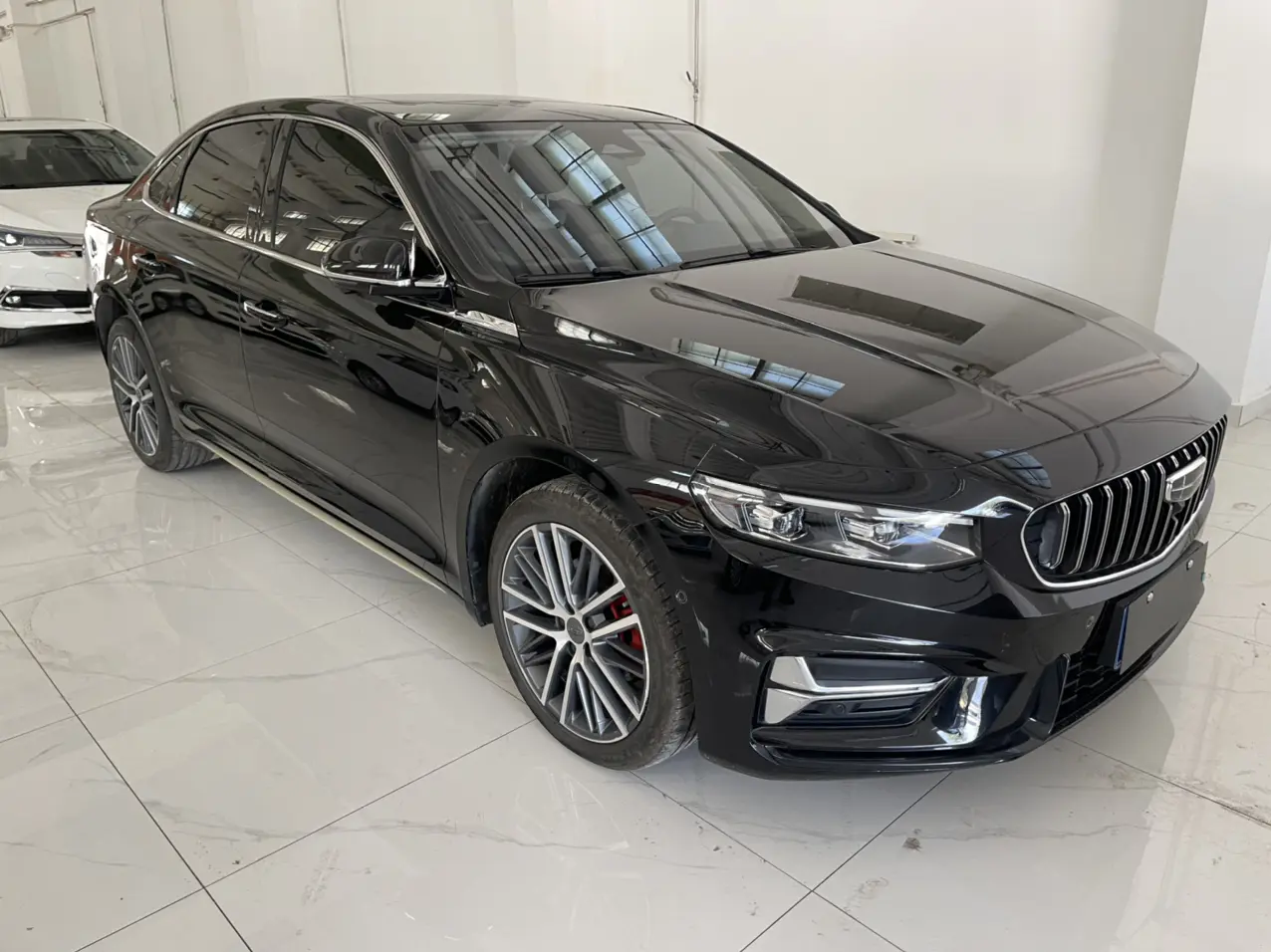 Geely Xing Rui  из Китая