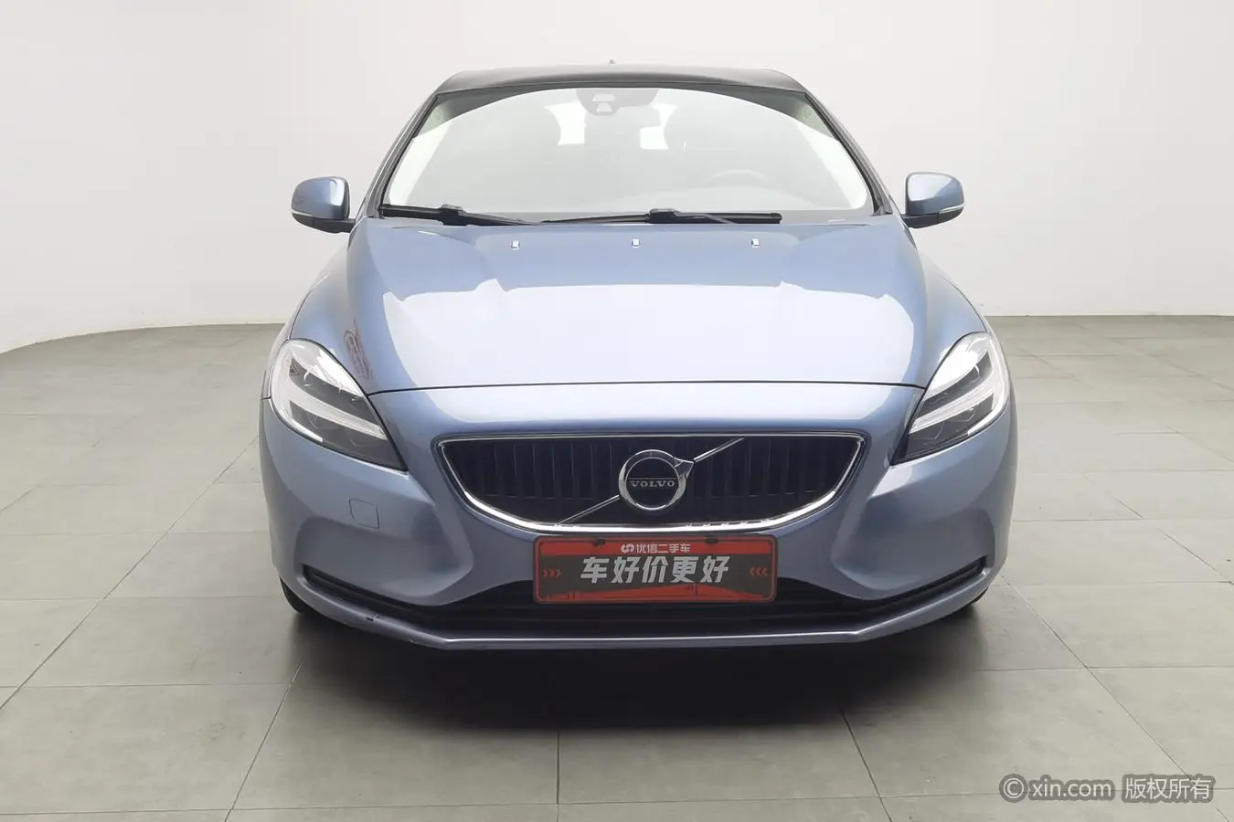 Volvo V40  из Китая
