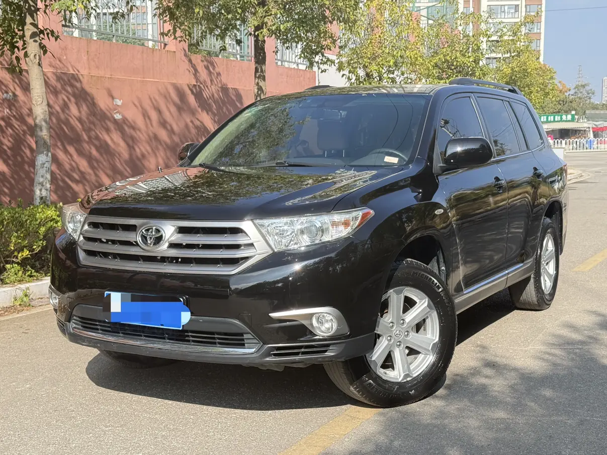 Toyota Highlander  из Китая
