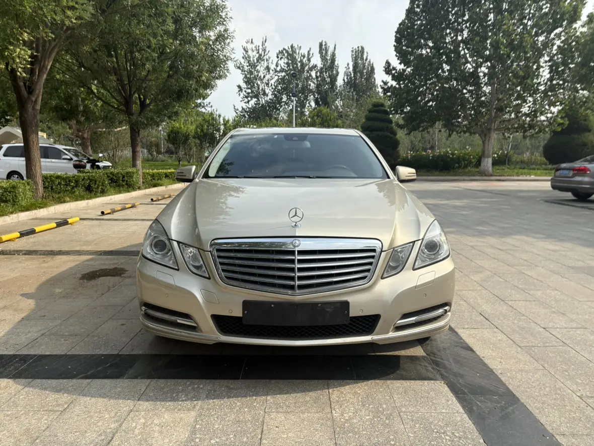 Mercedes-Benz E-Class  из Китая