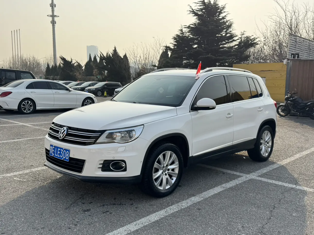 Volkswagen Tiguan  из Китая