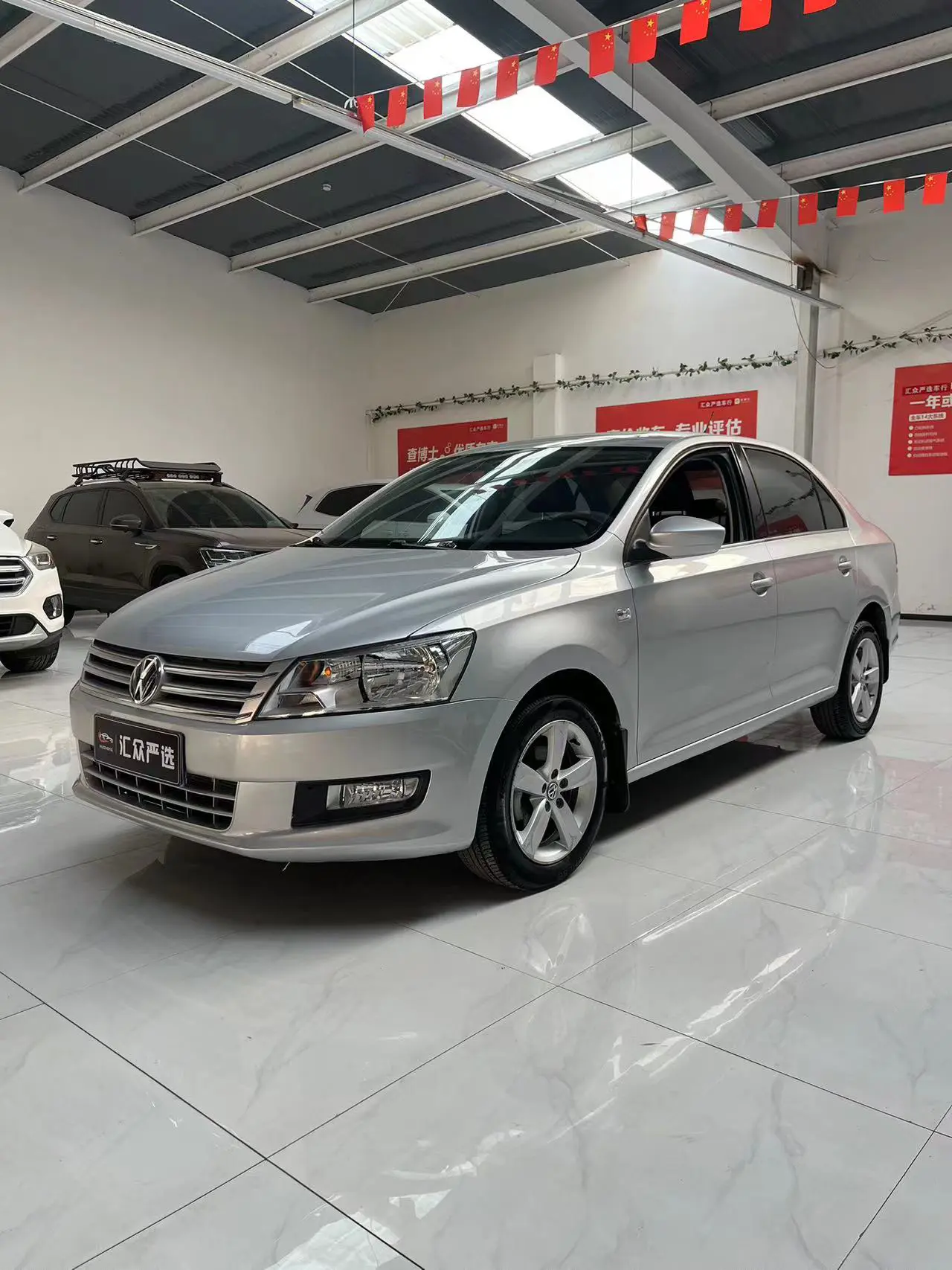 Volkswagen Santana  из Китая