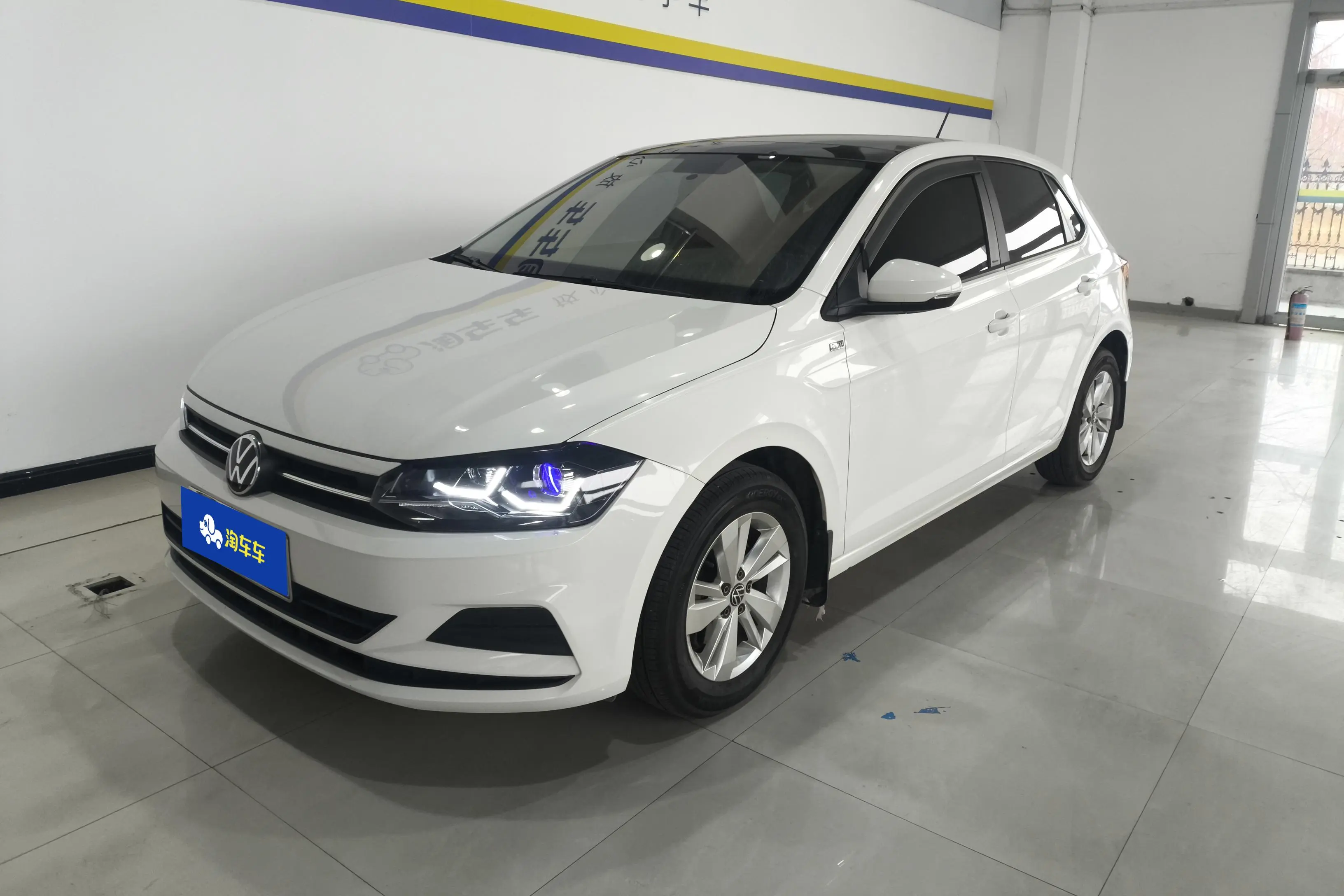 Volkswagen Polo  из Китая