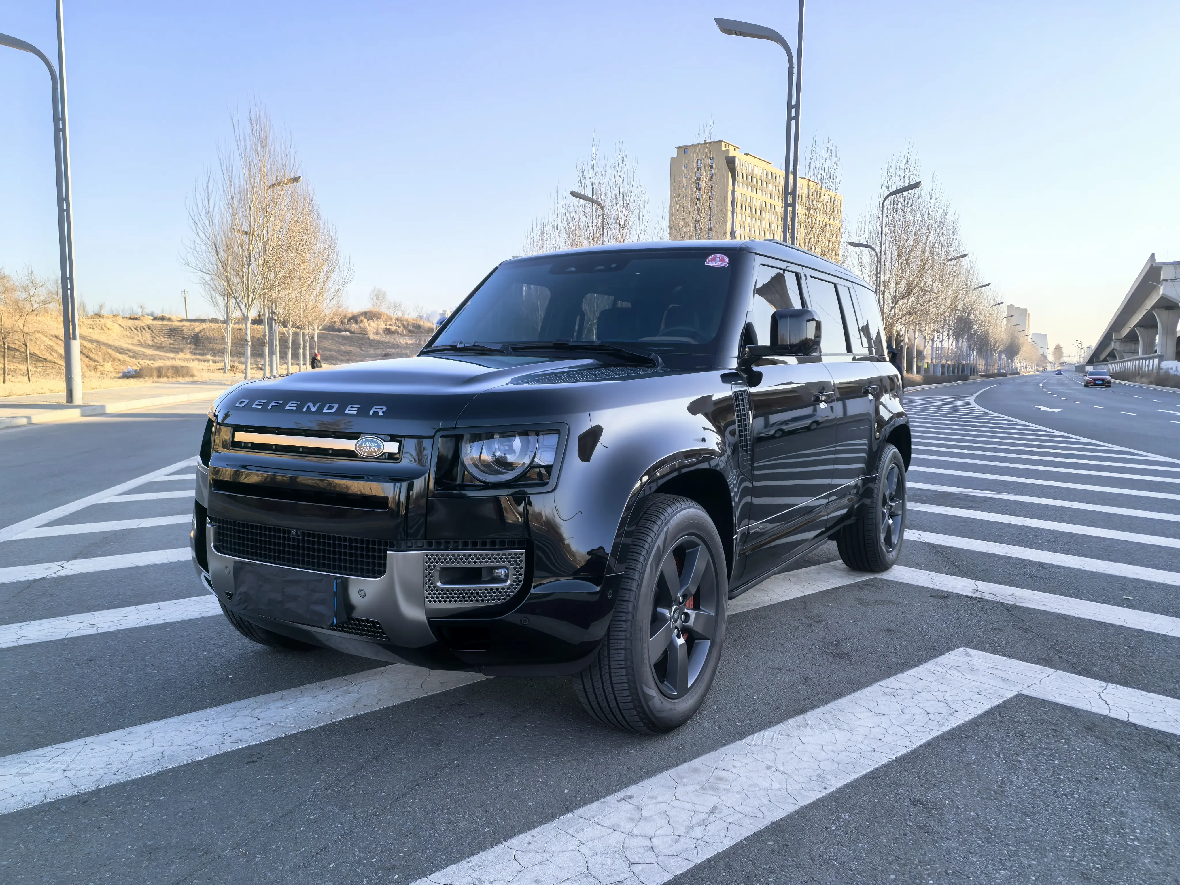 Land Rover Guard  из Китая