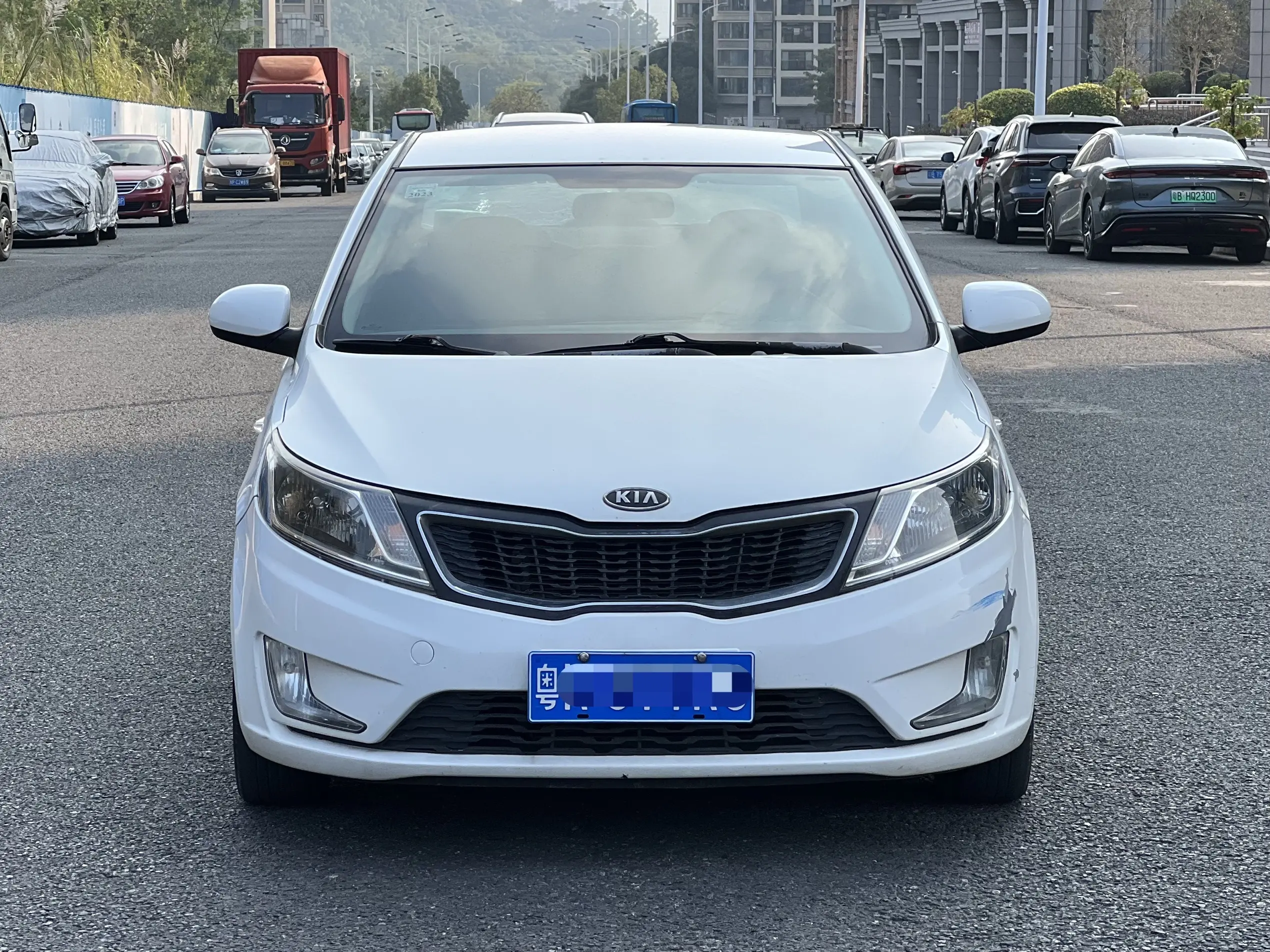 Geely Emgrand  из Китая