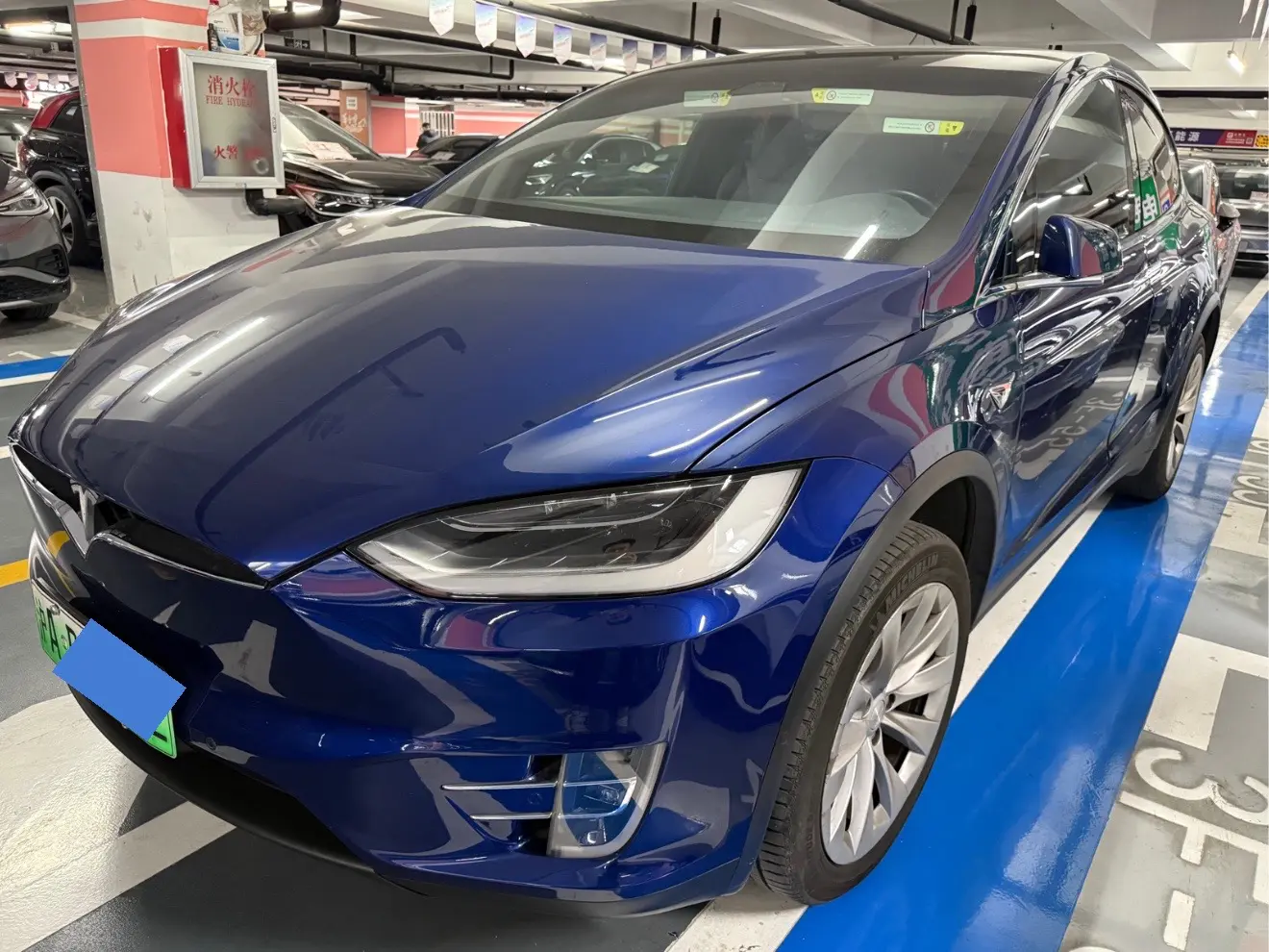 Tesla Model X  из Китая
