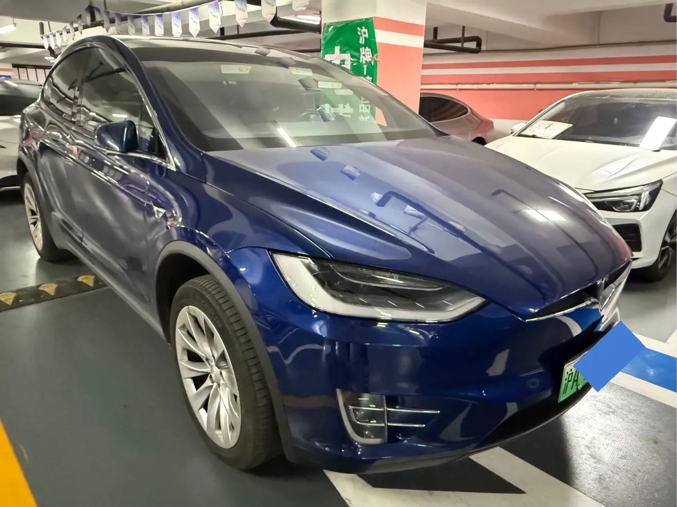 Tesla Model X  из Китая