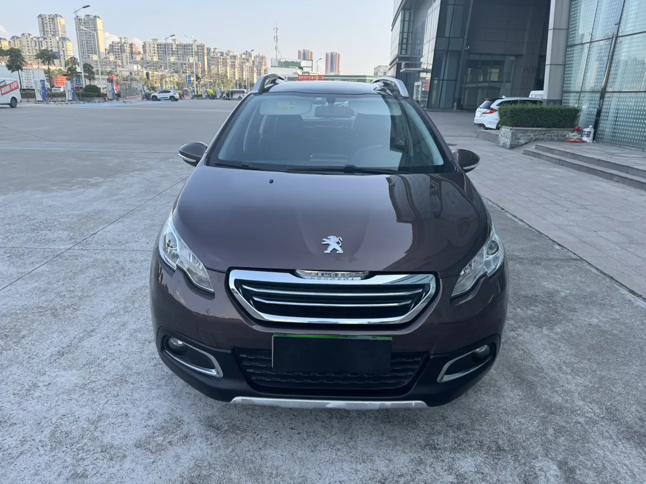 Peugeot 2008  из Китая