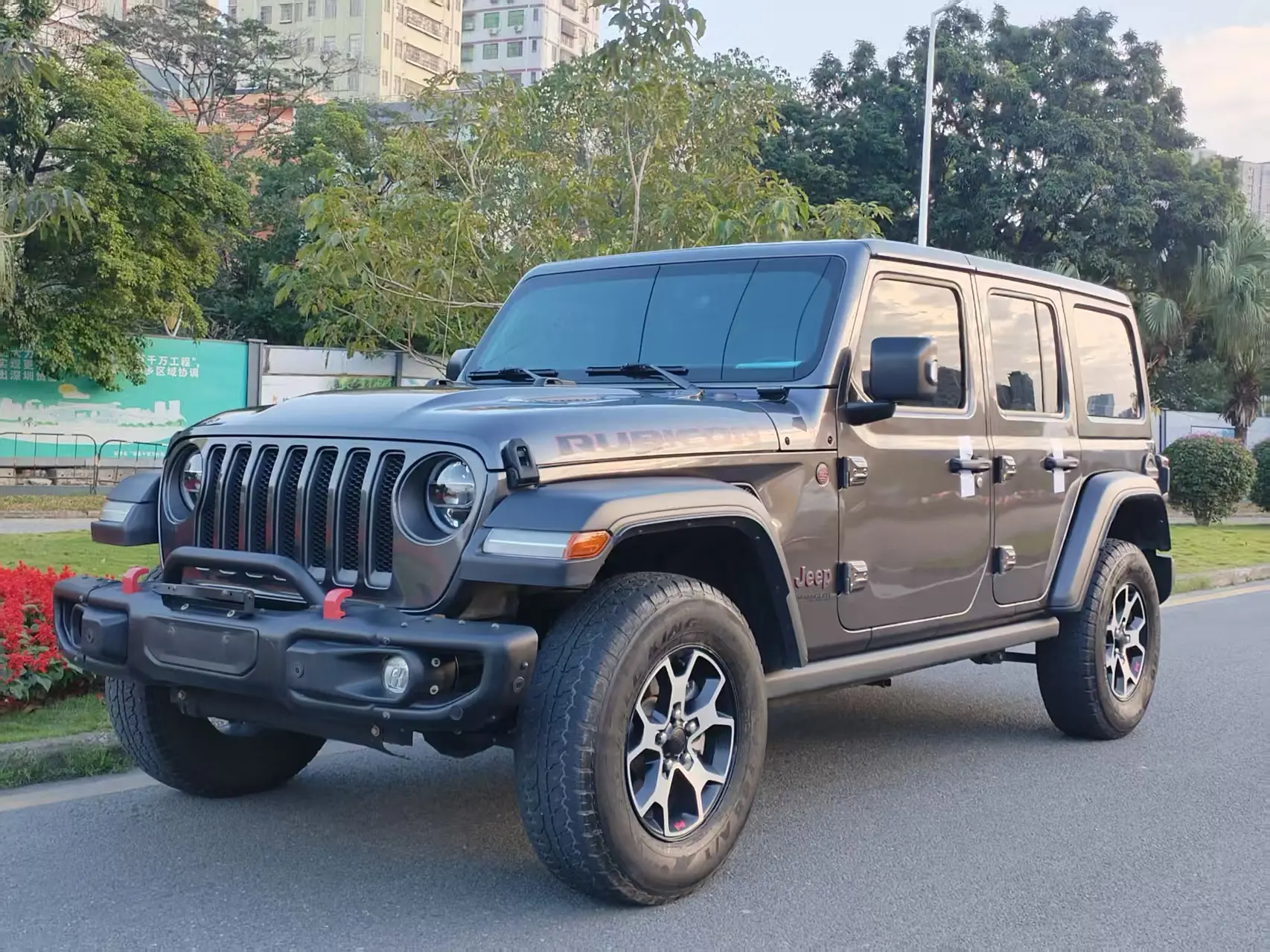 Jeep Wrangler  из Китая