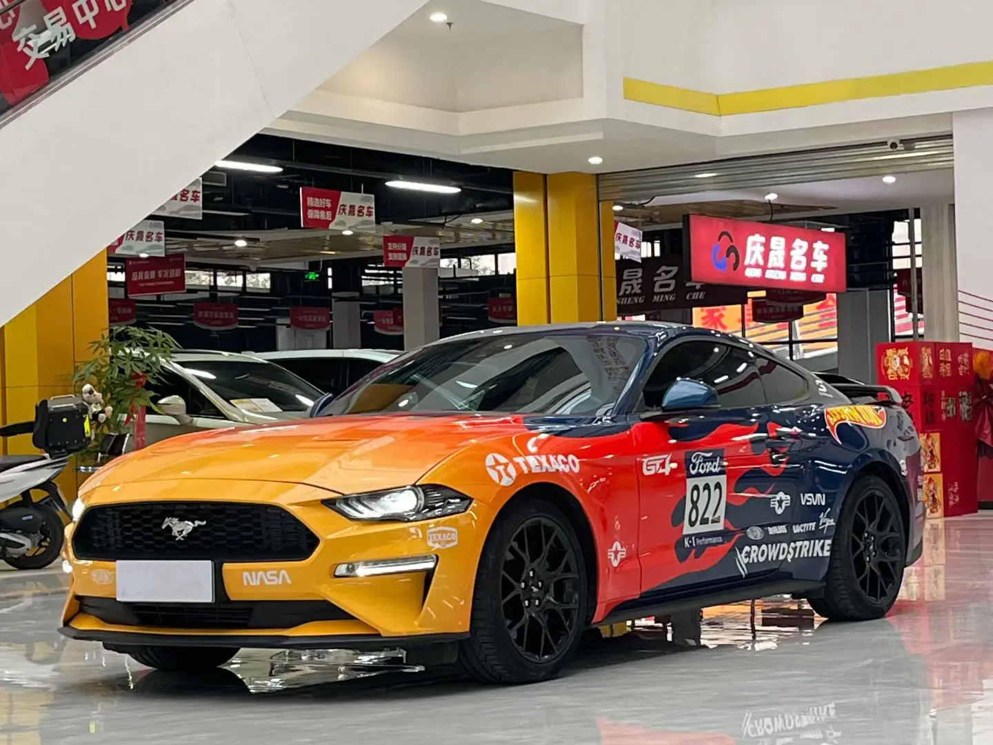 Ford Mustang  из Китая