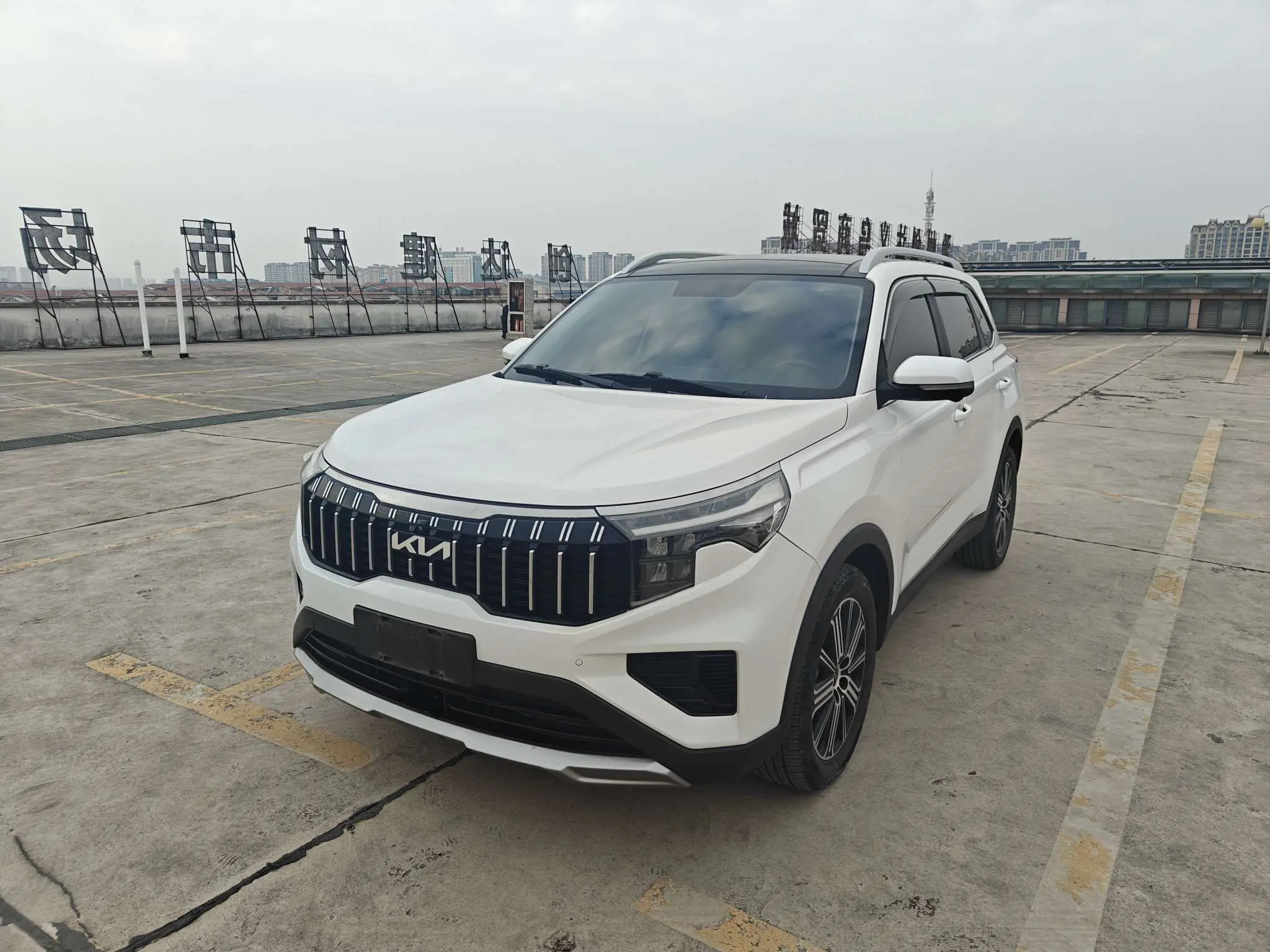 Kia Sportage  из Китая