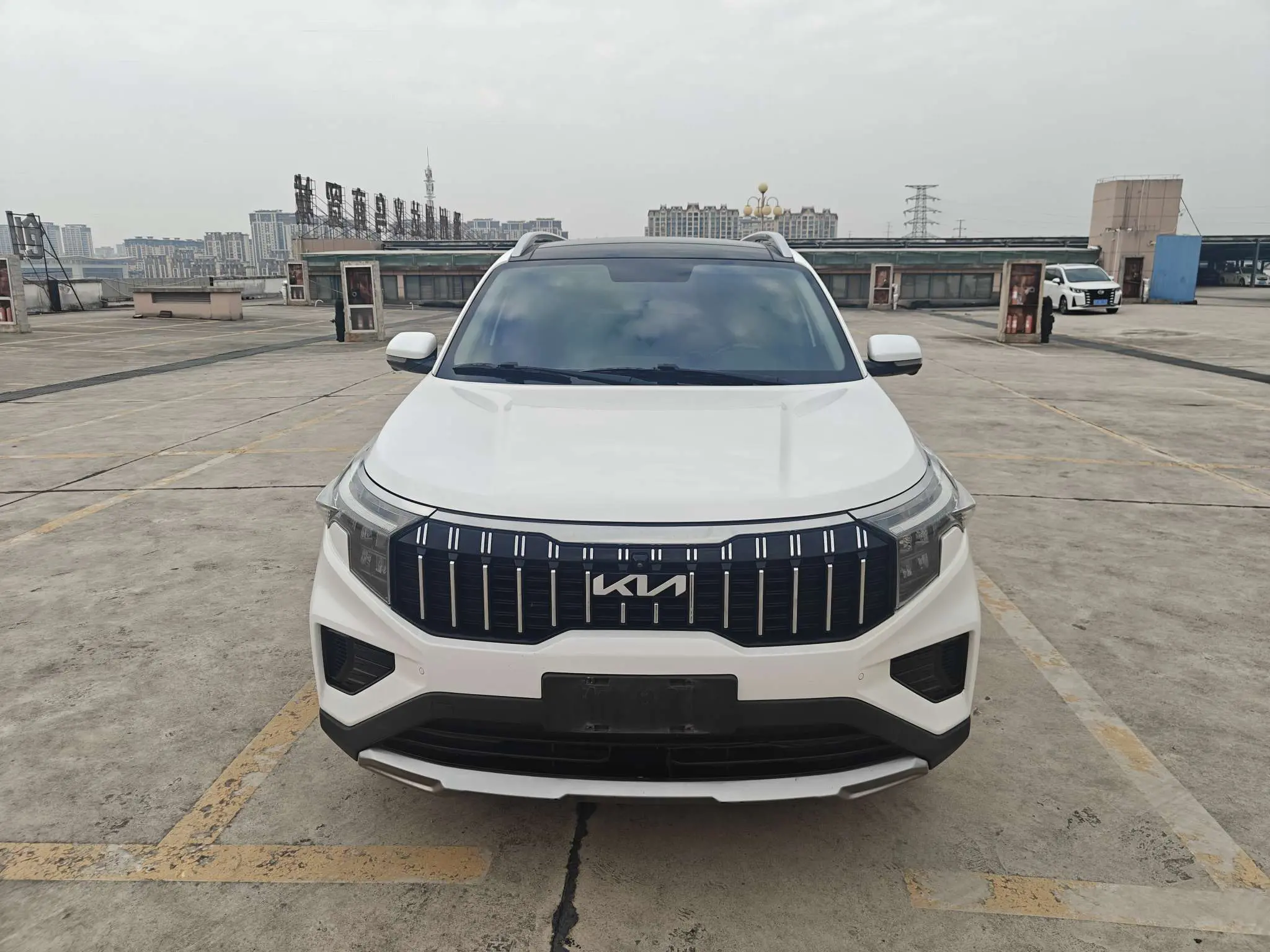 Kia Sportage  из Китая