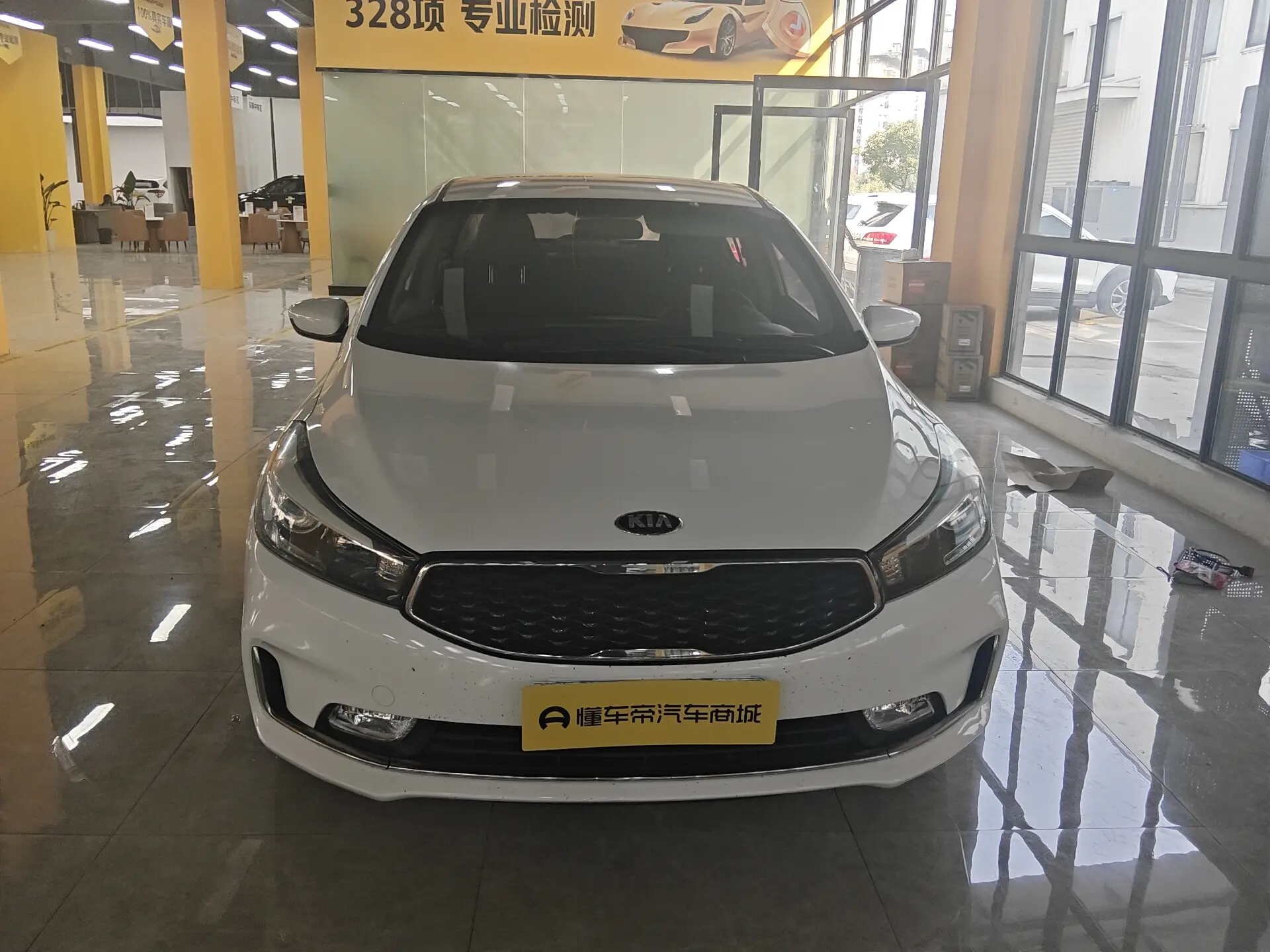 Kia K3  из Китая