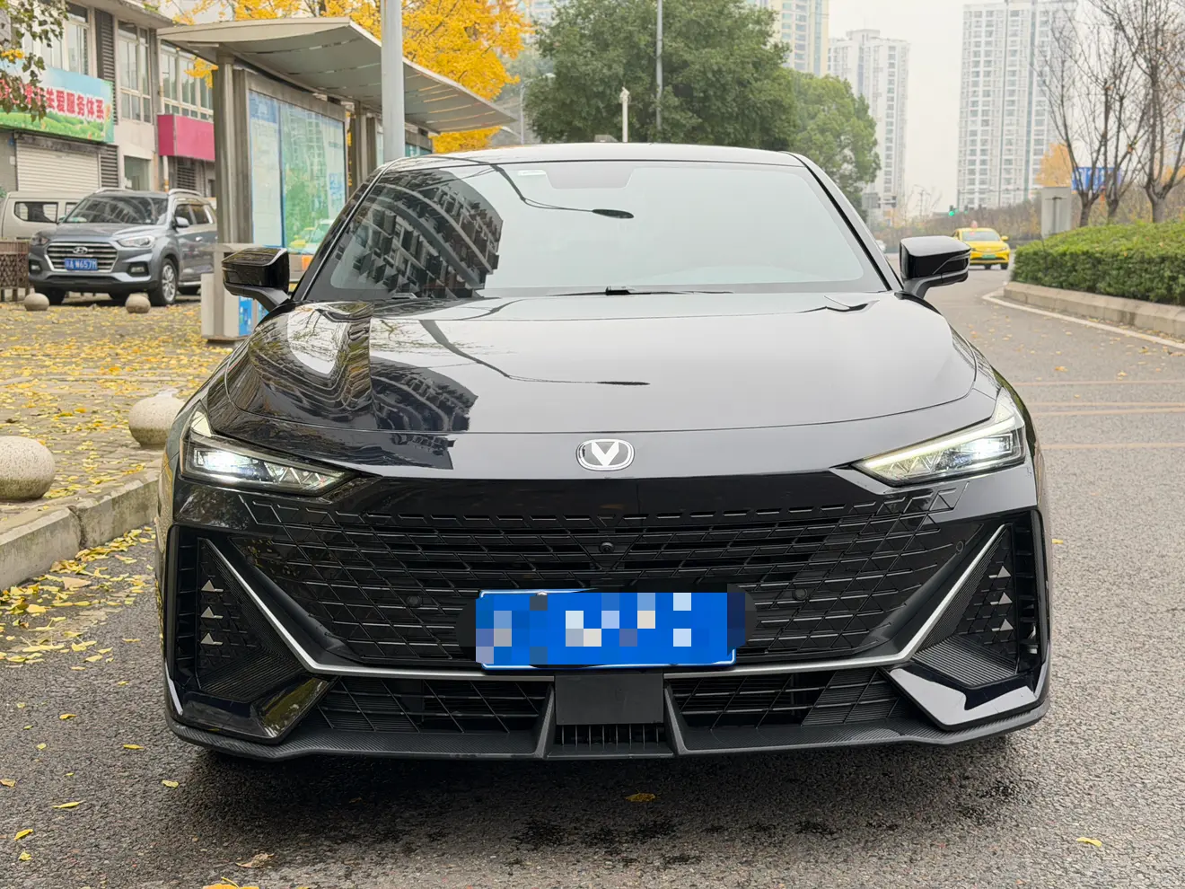 Changan UNI-V  из Китая