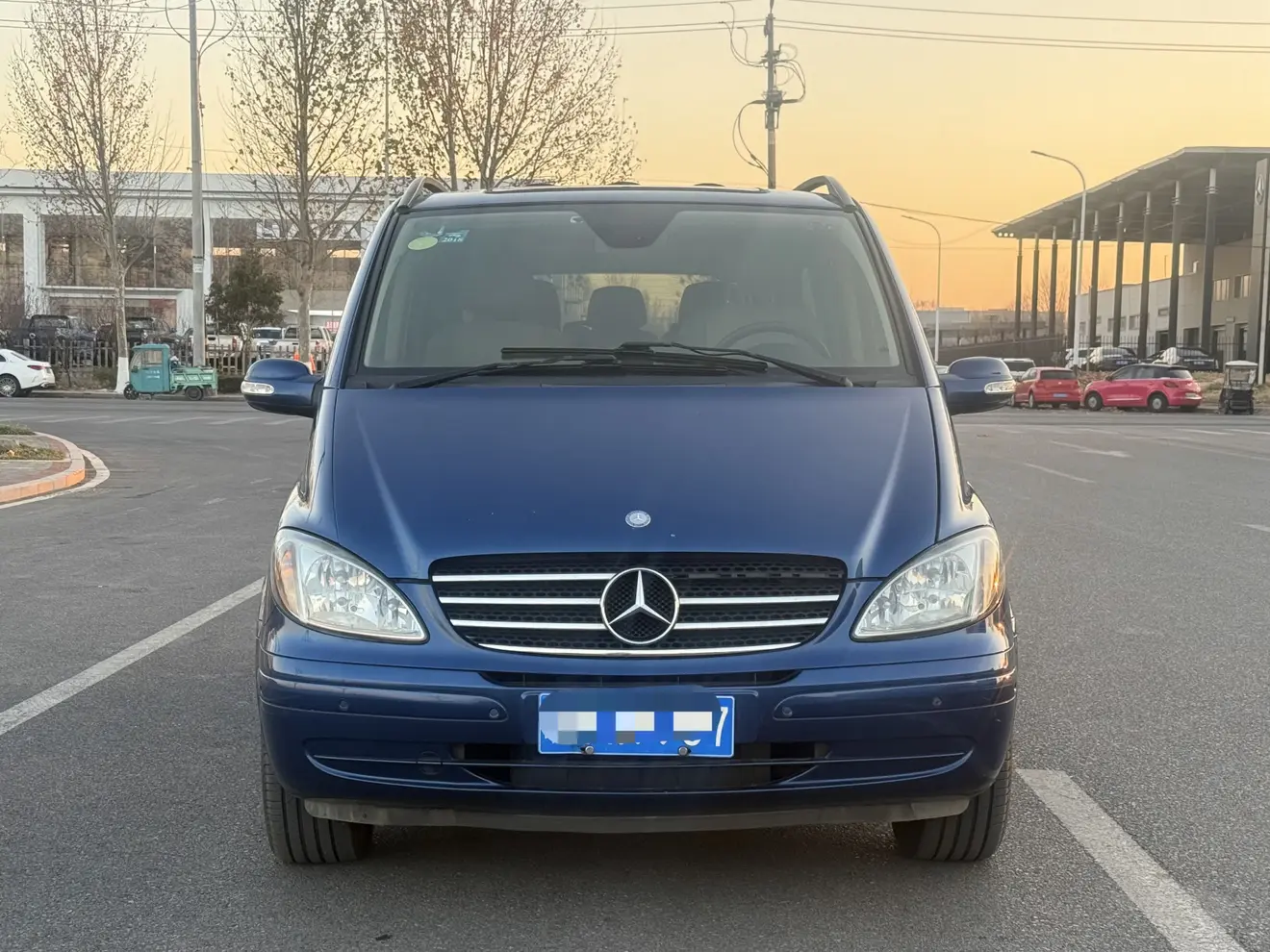 Mercedes-Benz Viano  из Китая