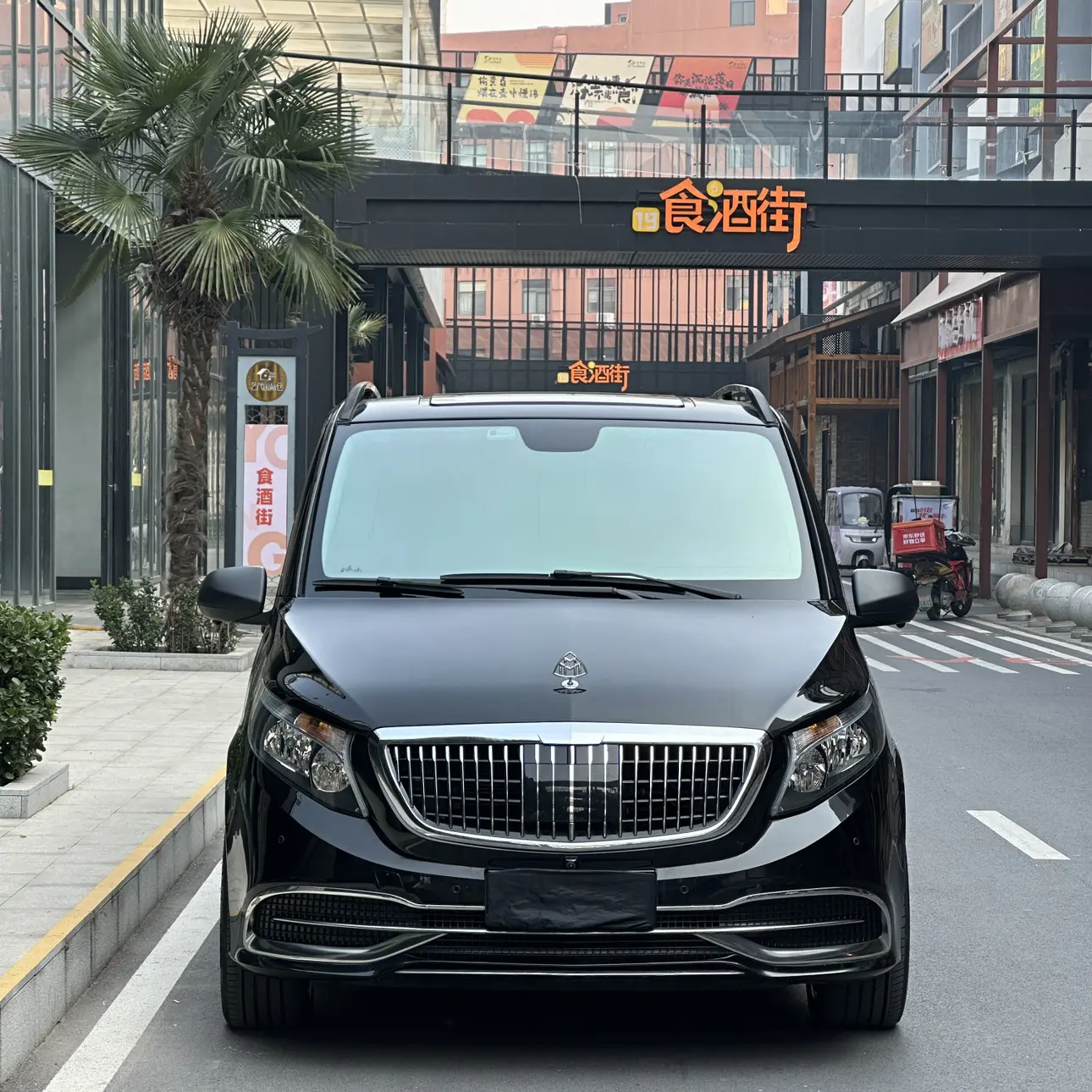 Mercedes-Benz Vito  из Китая