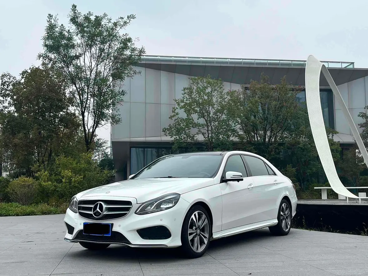 Mercedes-Benz E-Class  из Китая