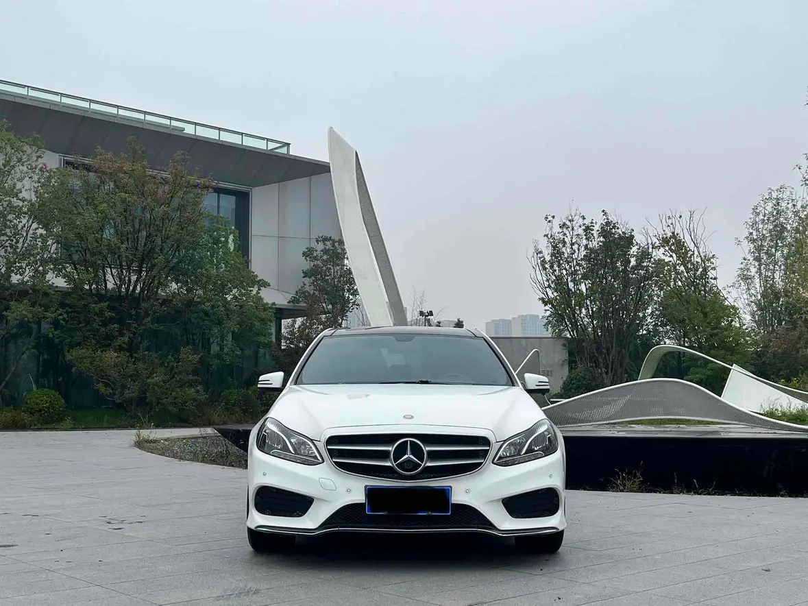 Mercedes-Benz E-Class  из Китая