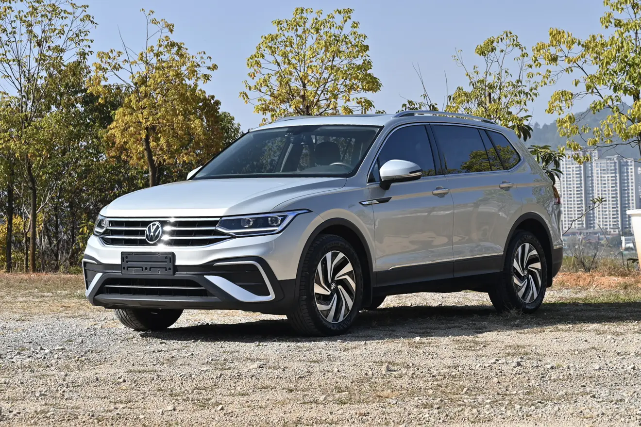 Volkswagen Tiguan L  из Китая