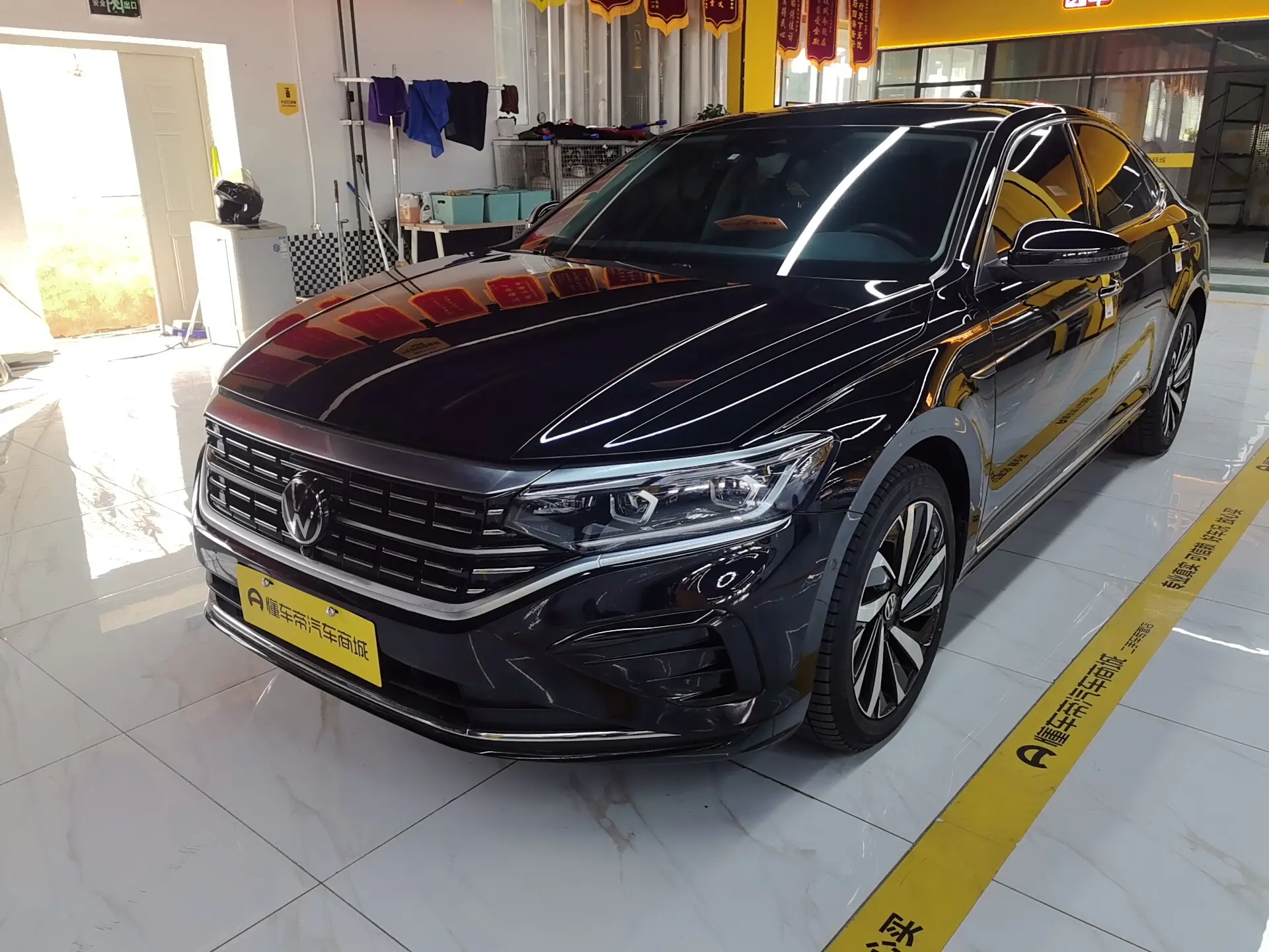 Volkswagen Passat  из Китая