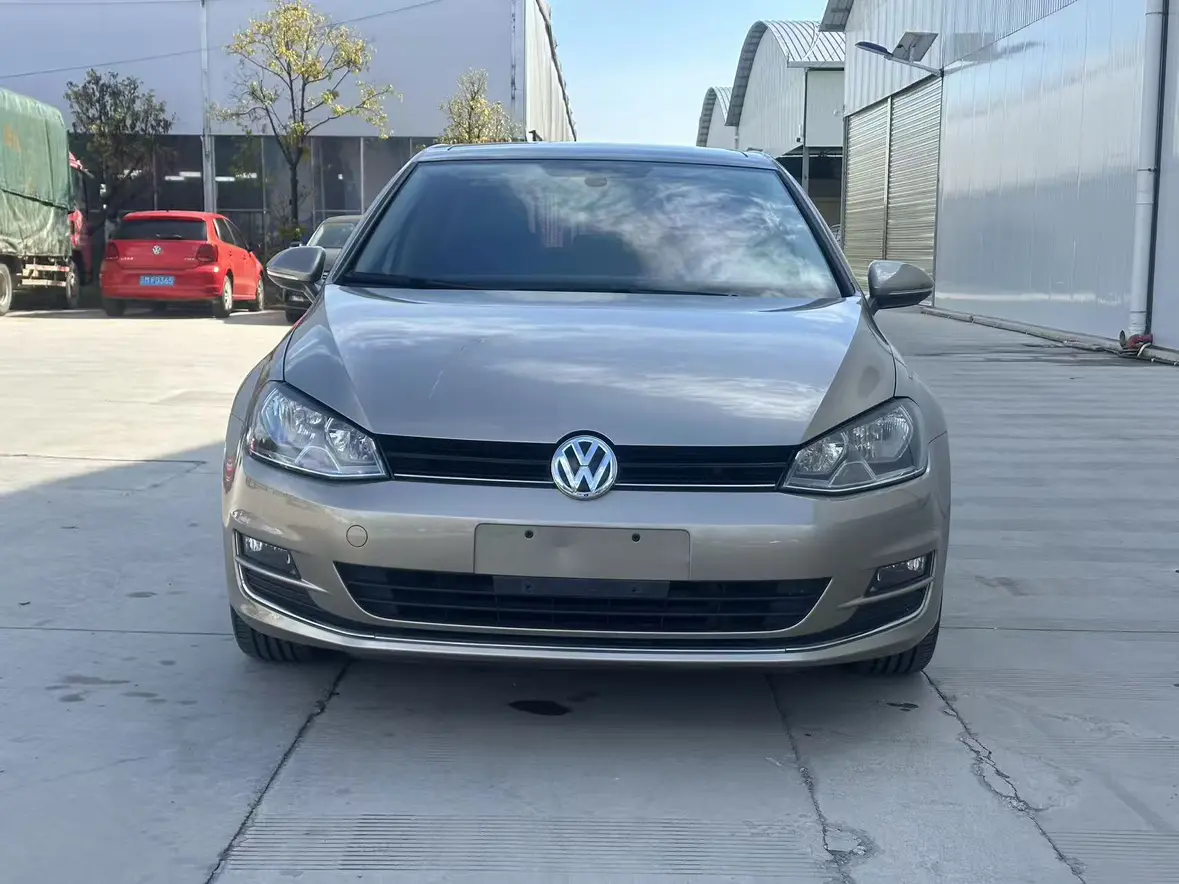 Volkswagen Golf  из Китая