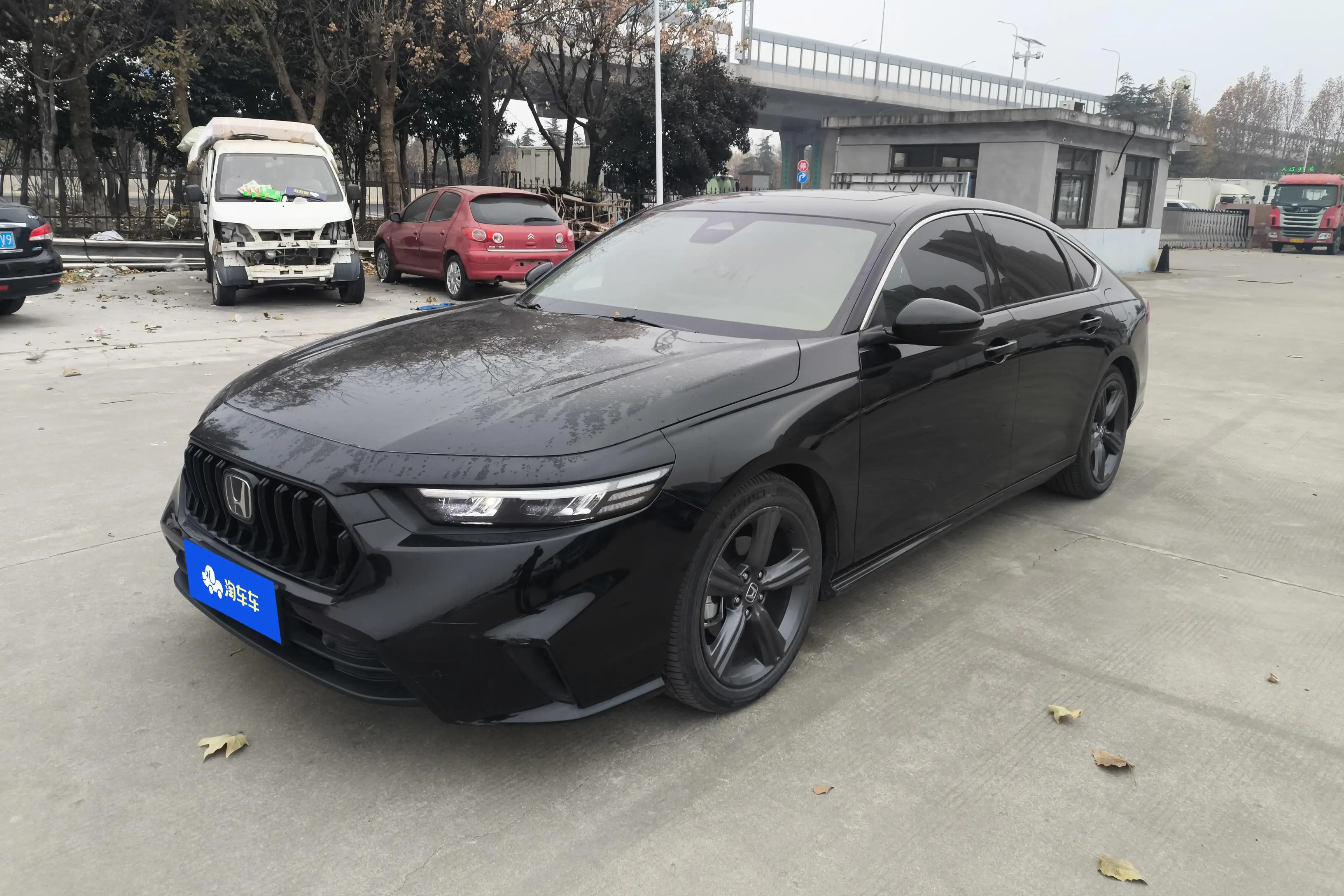 Honda Inspire (Yingshipai)  из Китая