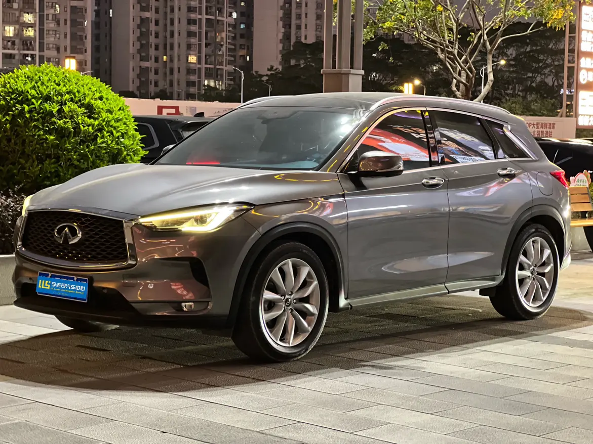 Infiniti QX50  из Китая