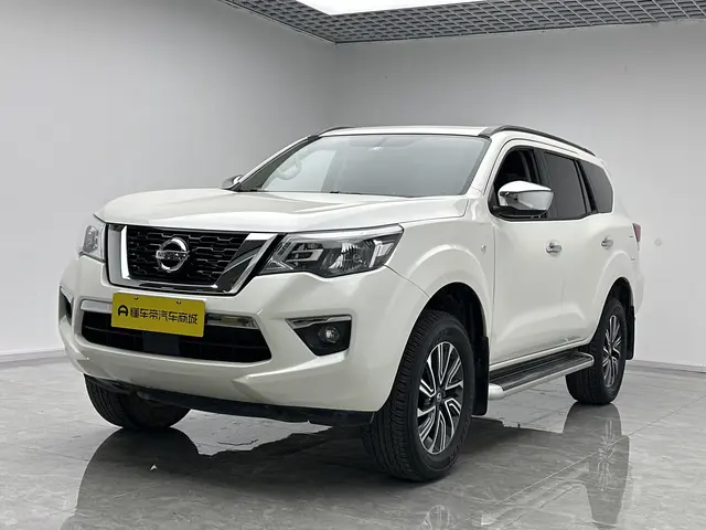 Nissan Tuda  из Китая