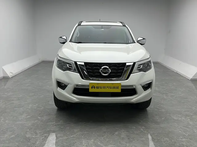 Nissan Tuda  из Китая