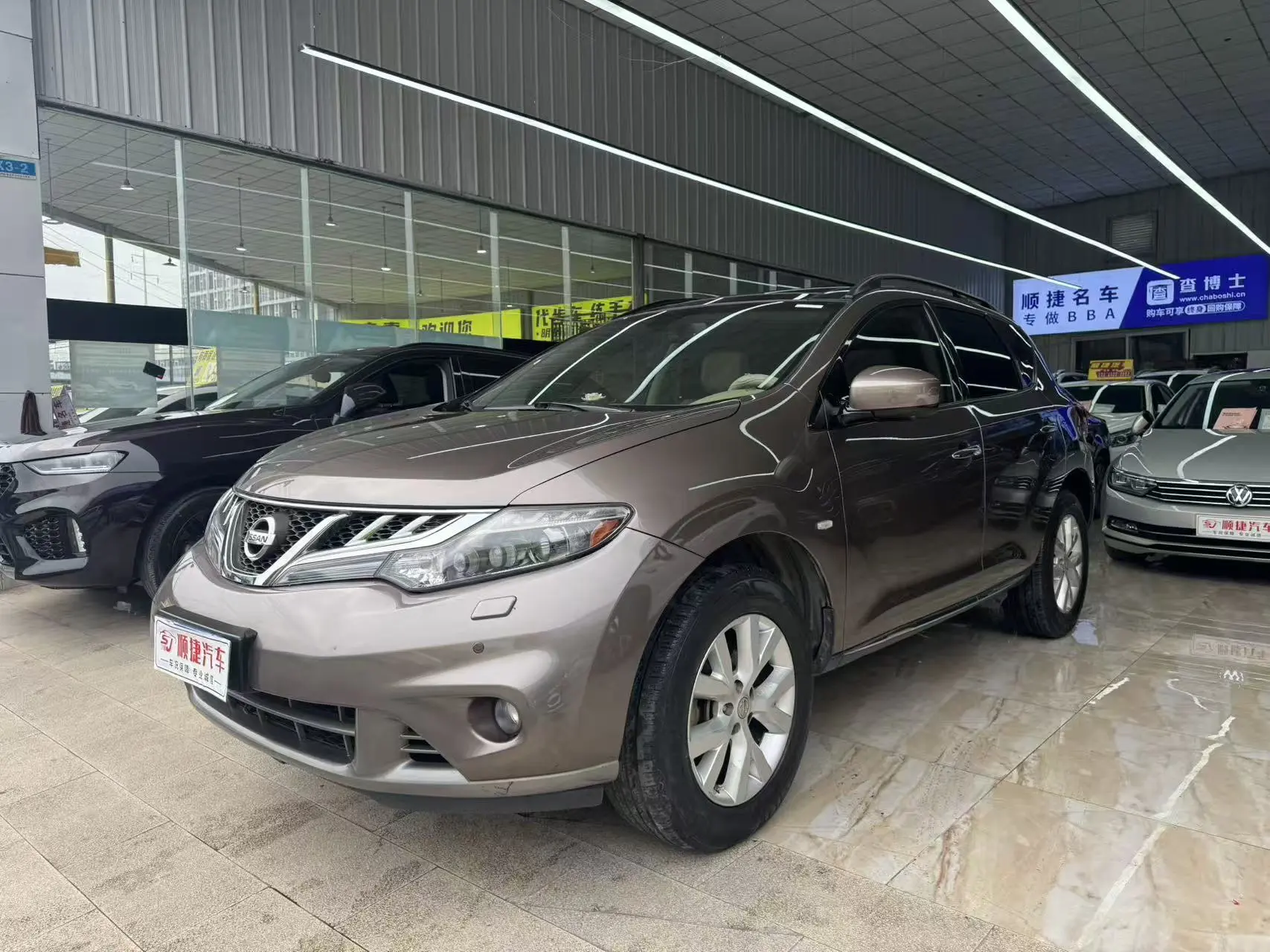 Nissan Murano (Loulan)  из Китая