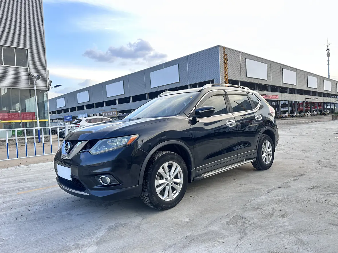 Nissan X-Trail (Qijun)  из Китая