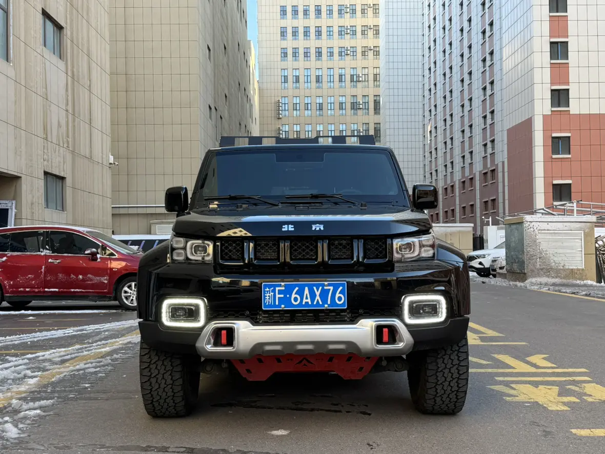 BAIC Beijing Off-road BJ40  из Китая