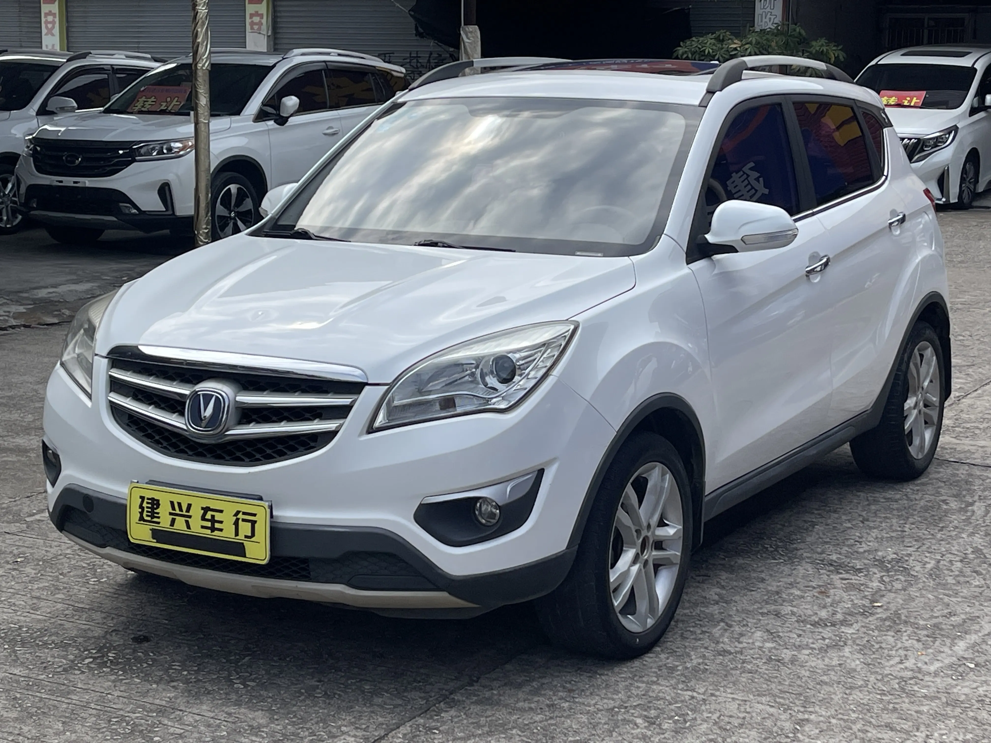 Changan CS35  из Китая