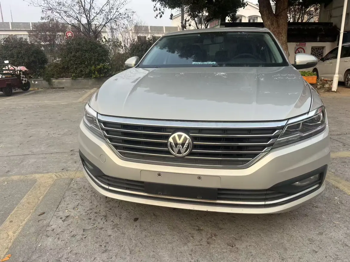 Volkswagen Lavida  из Китая