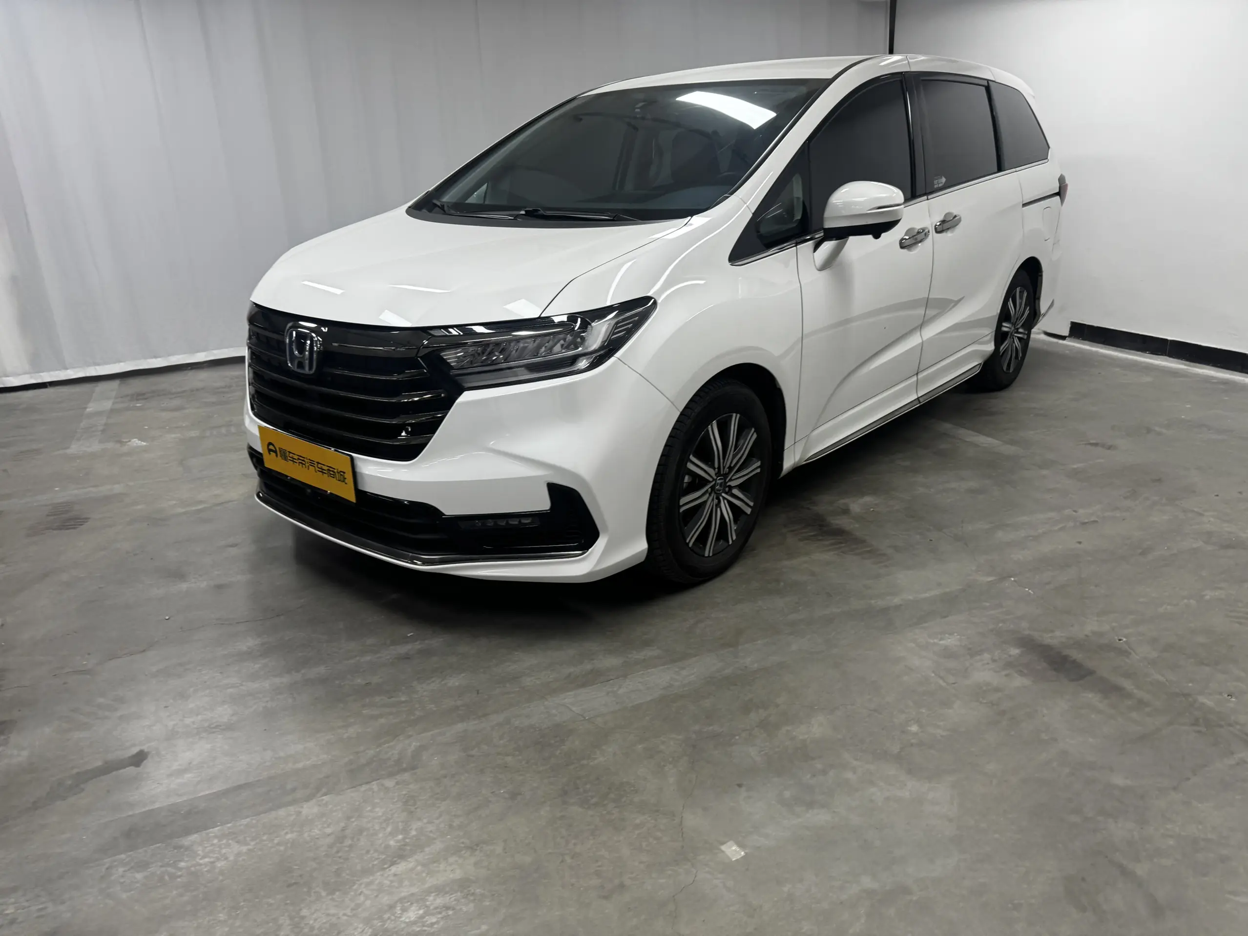 Honda Odyssey  из Китая
