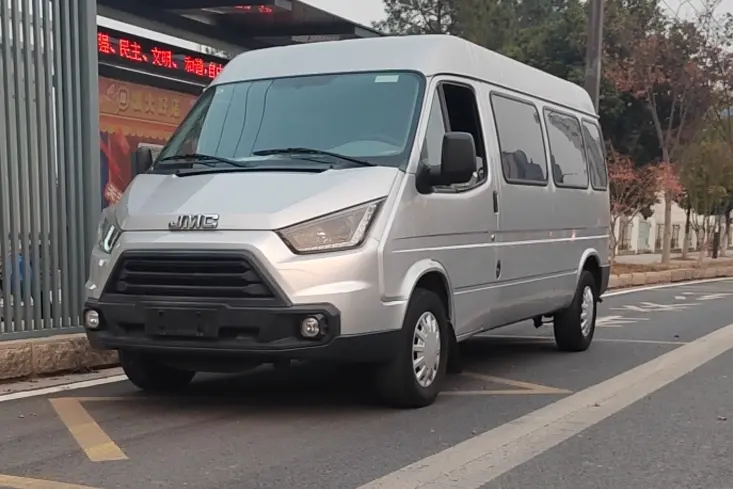 Jiangling Teshun  из Китая