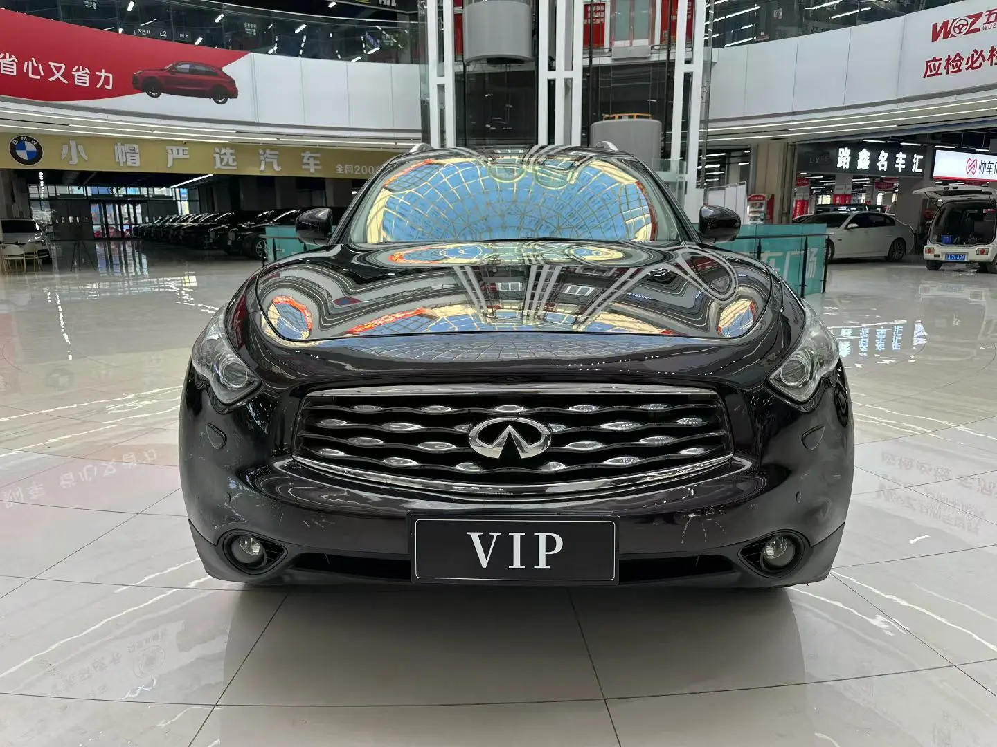 Infiniti FX  из Китая