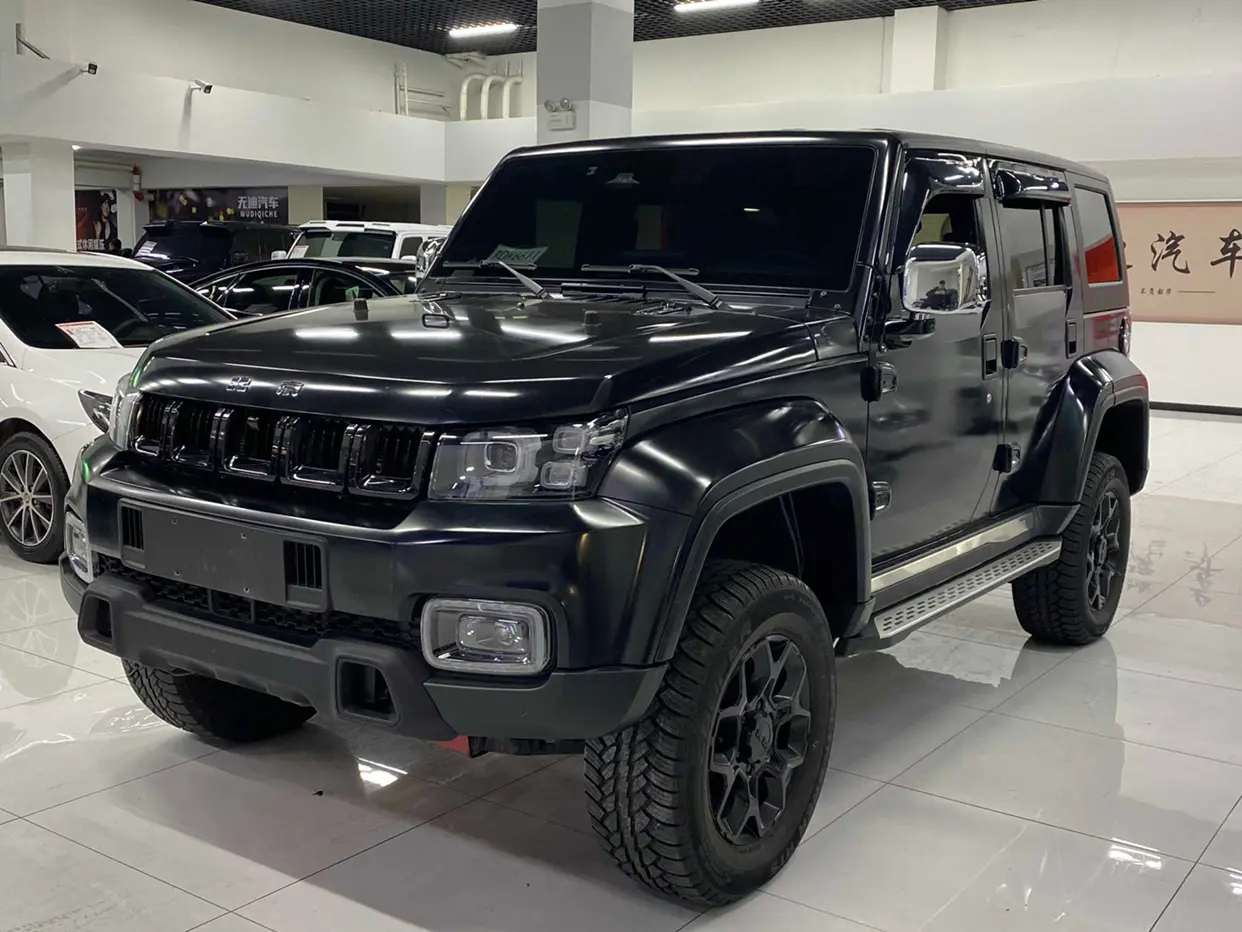 BAIC Beijing Off-road BJ40  из Китая