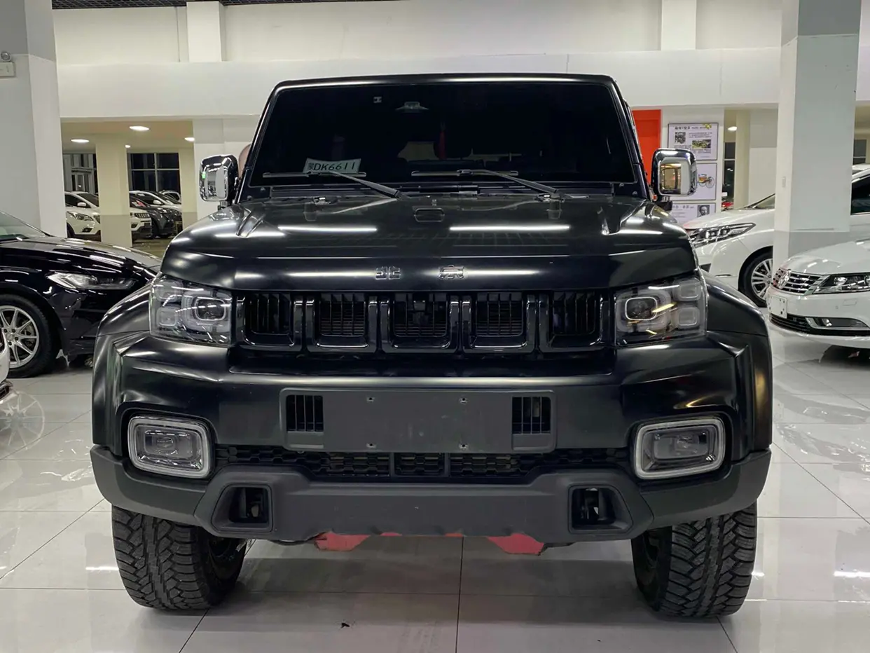 BAIC Beijing Off-road BJ40  из Китая