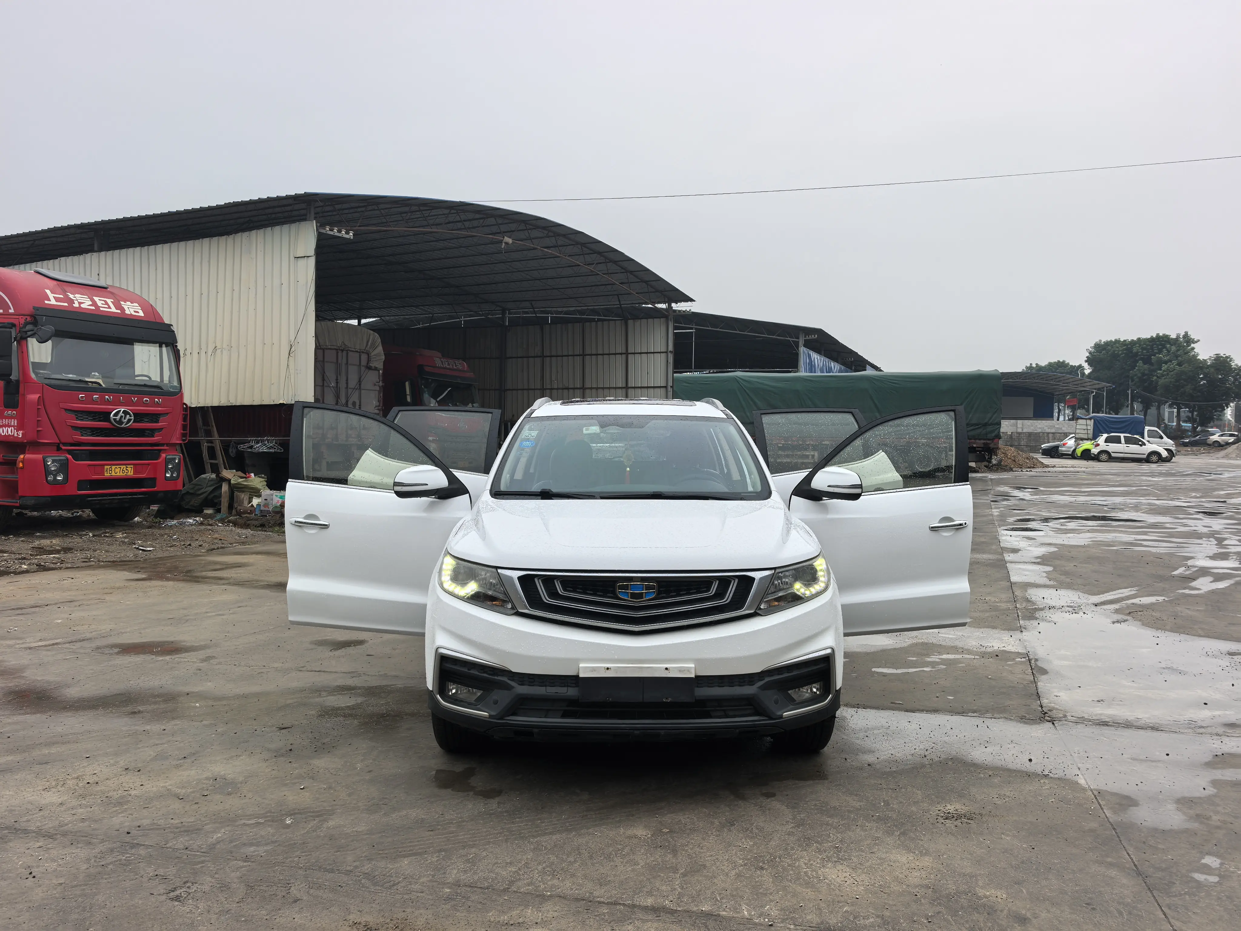 Geely Vision X6  из Китая