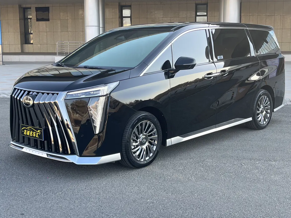 GAC Trumpchi M8  из Китая