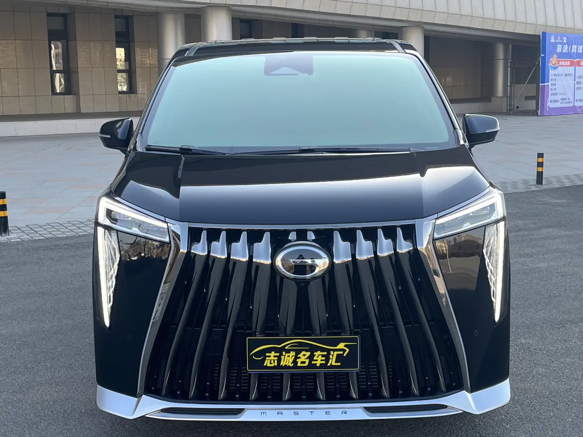 GAC Trumpchi M8  из Китая