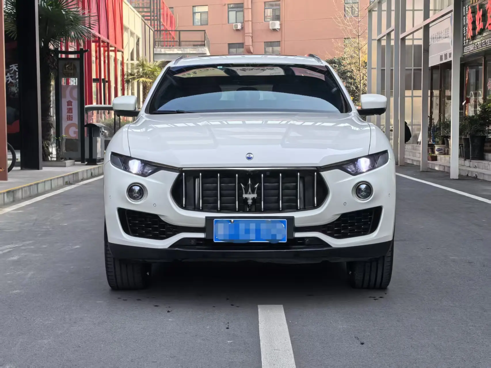 Maserati Levante  из Китая