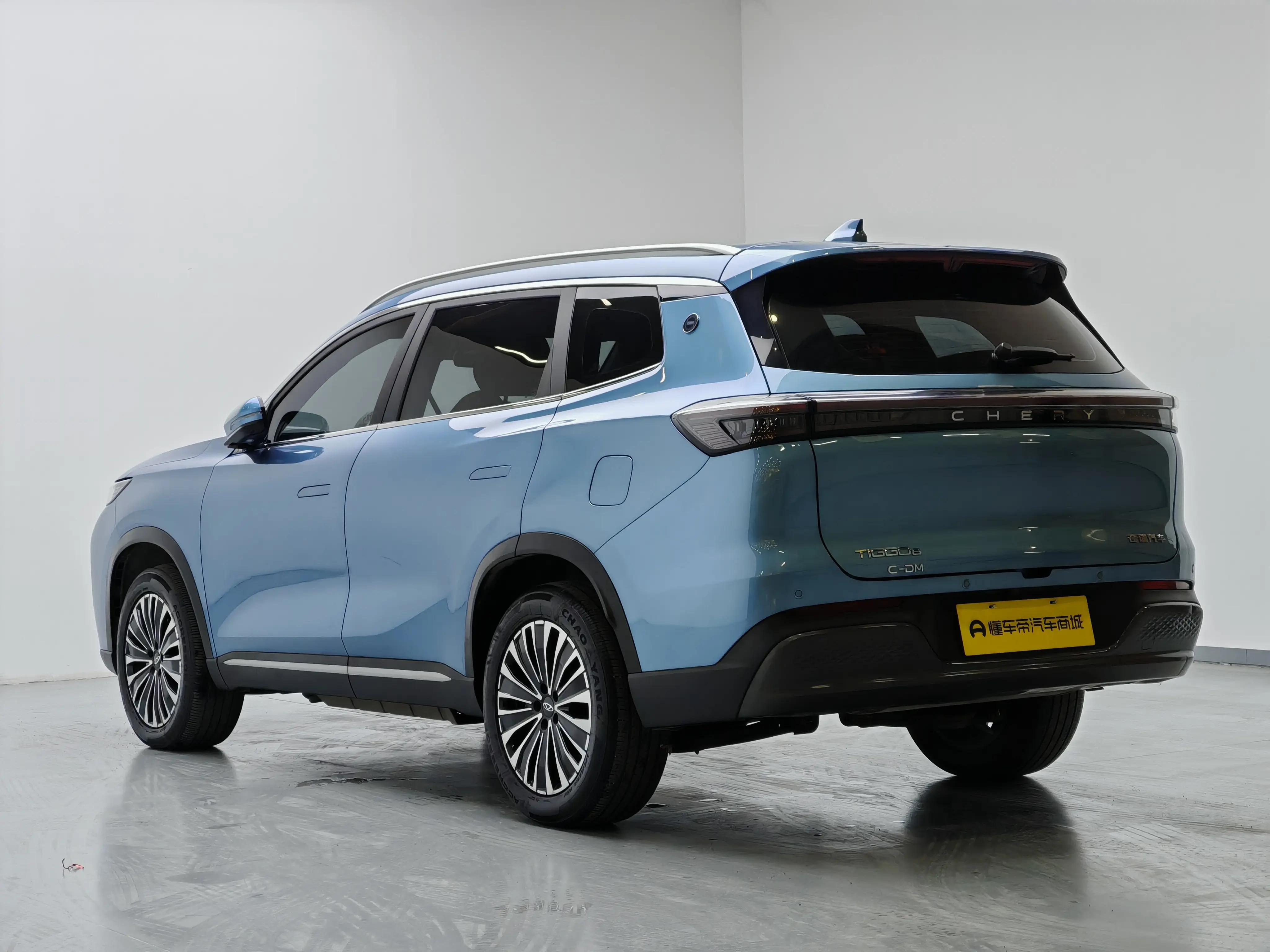 Chery Tiggo 8 PLUS C-DM  из Китая