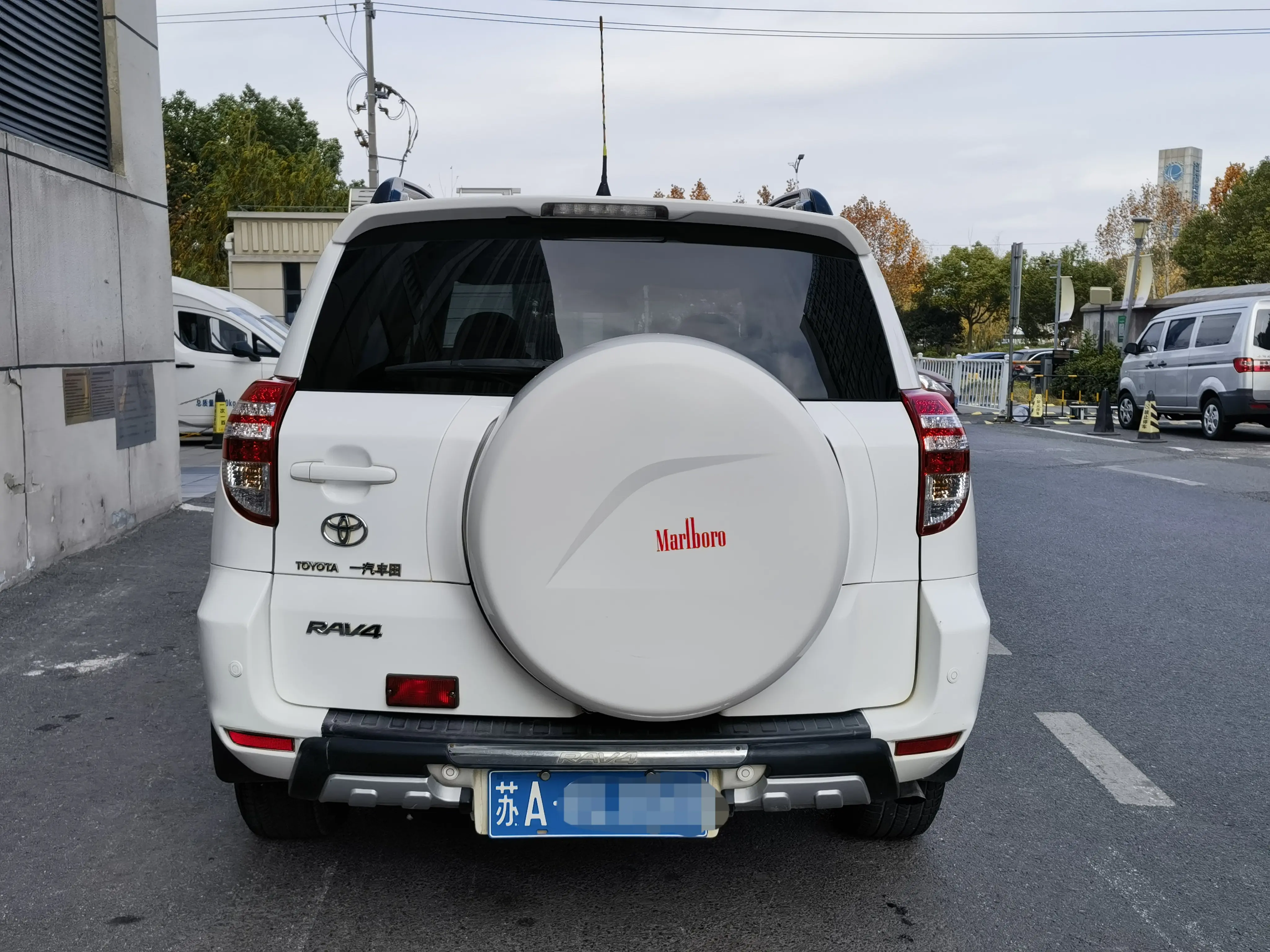 Toyota RAV4  из Китая
