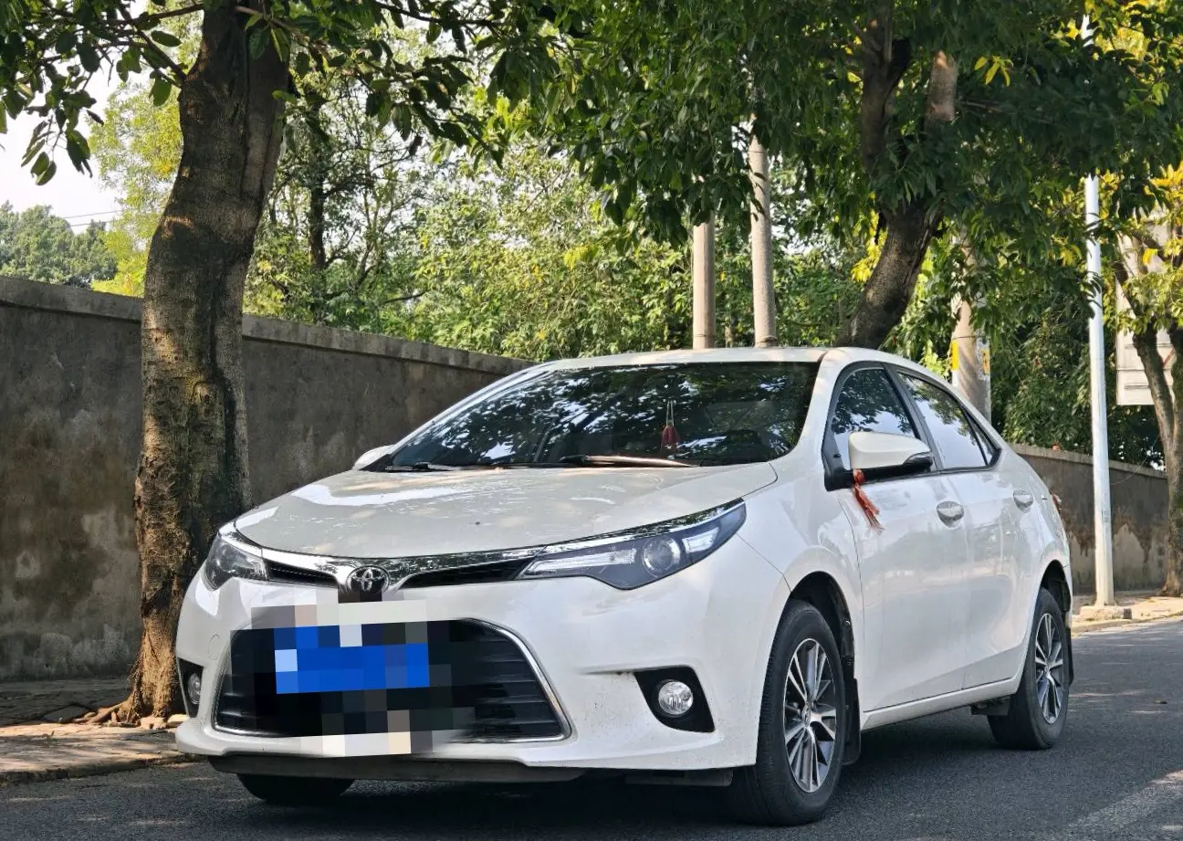 Toyota Levin (Lei Ling)  из Китая